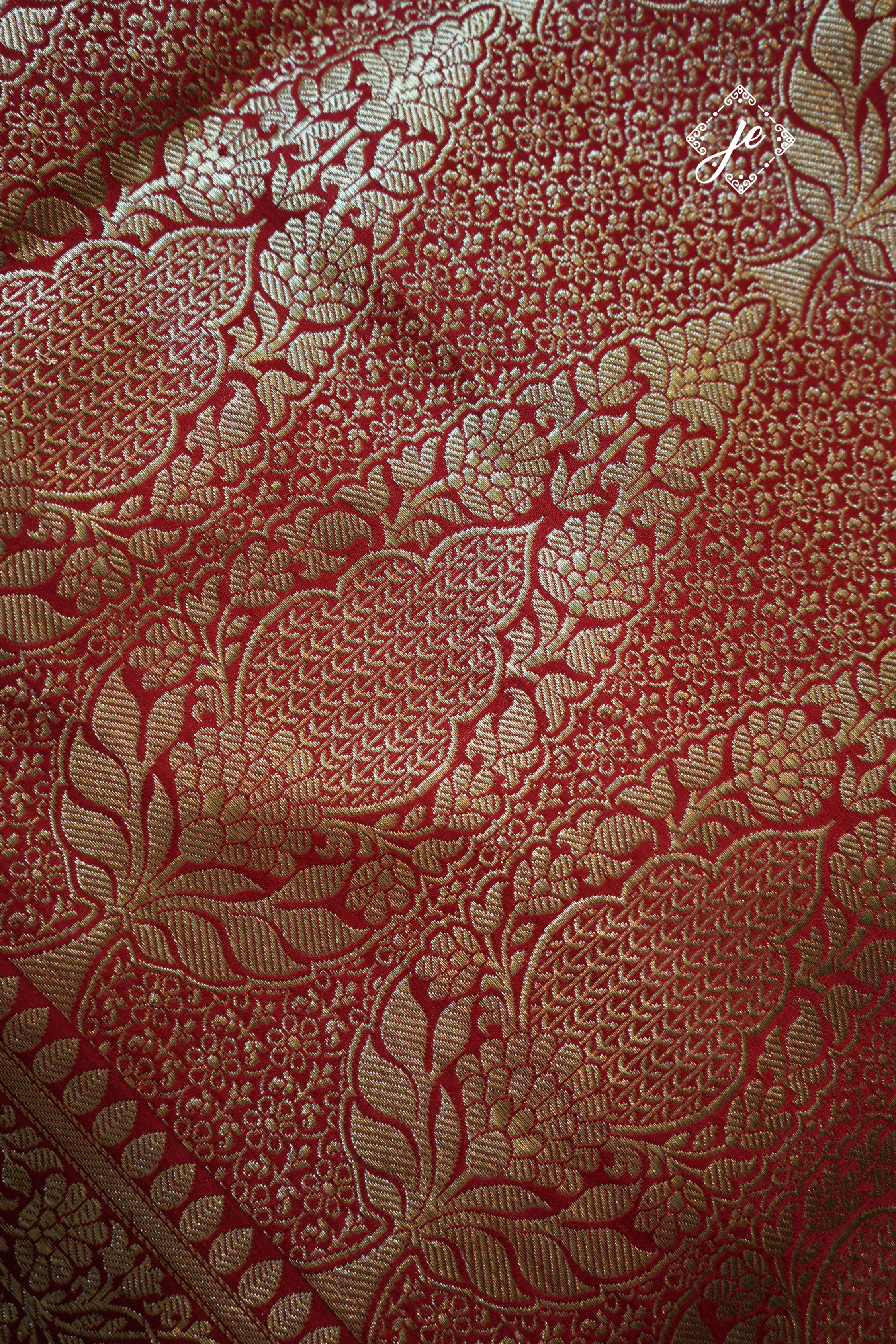Red Pure Silk Jaal Handloom Banarasi Saree