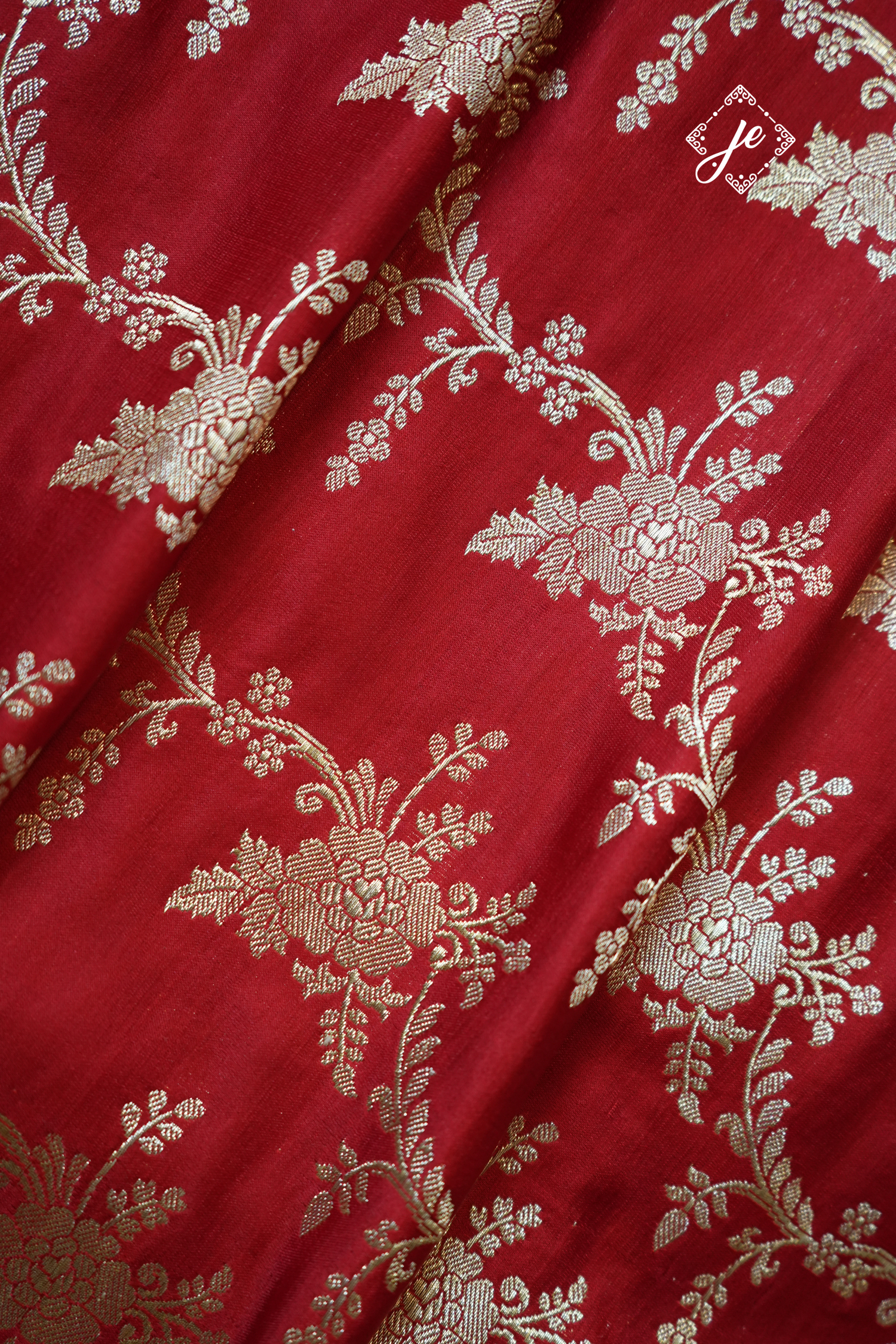 Red Pure Silk Jaal Handloom Banarasi Saree
