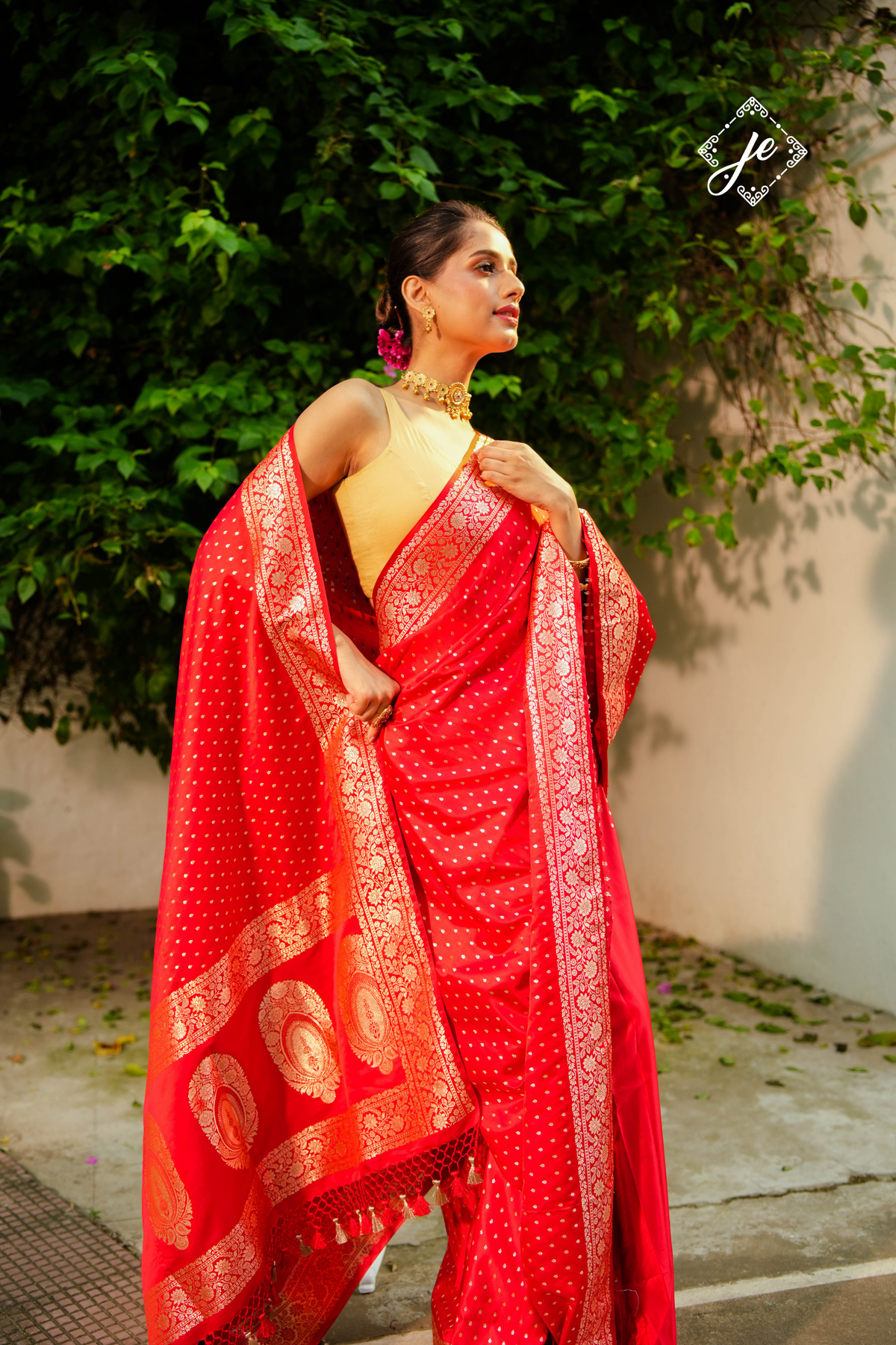 Red Satin Silk Buti Banarasi Saree
