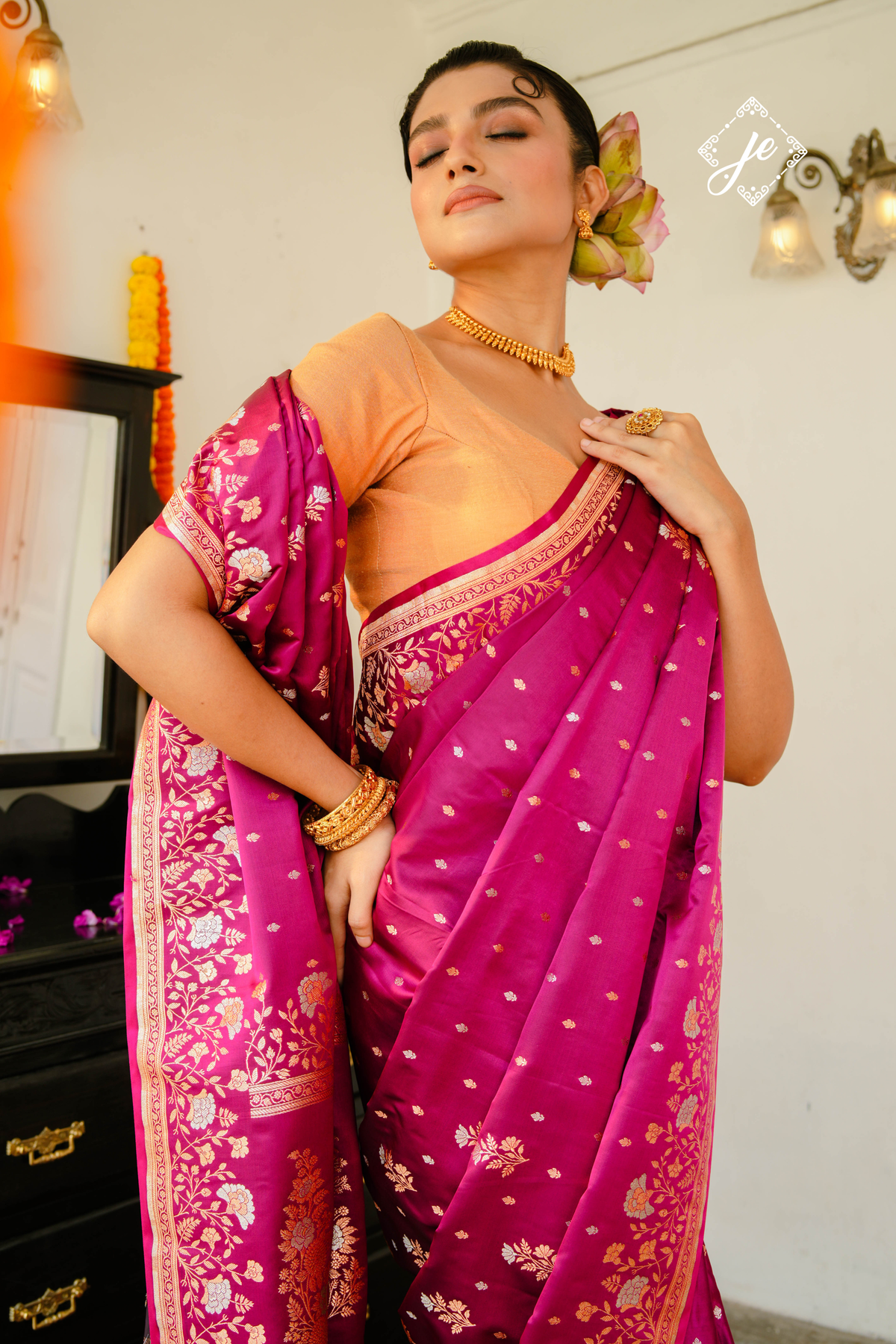 Magenta Satin Silk Buti Banarasi Saree