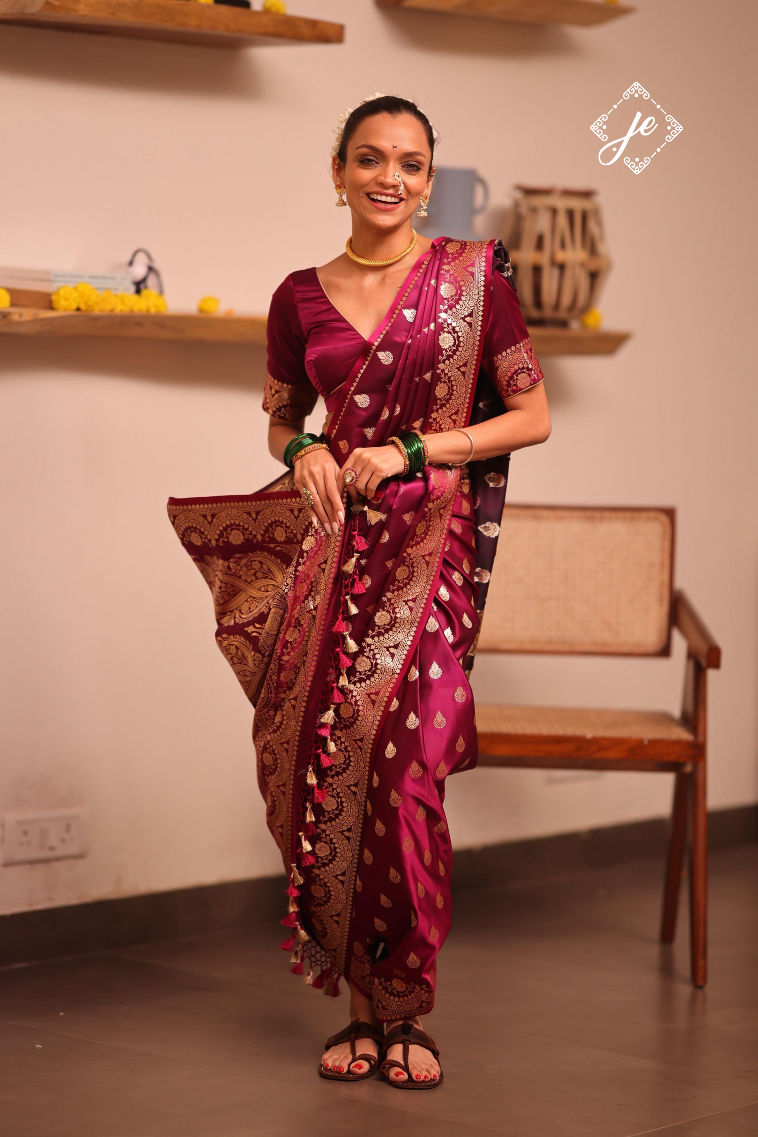 Deep Magenta Scallop Border Satin Silk Buti Banarasi Saree