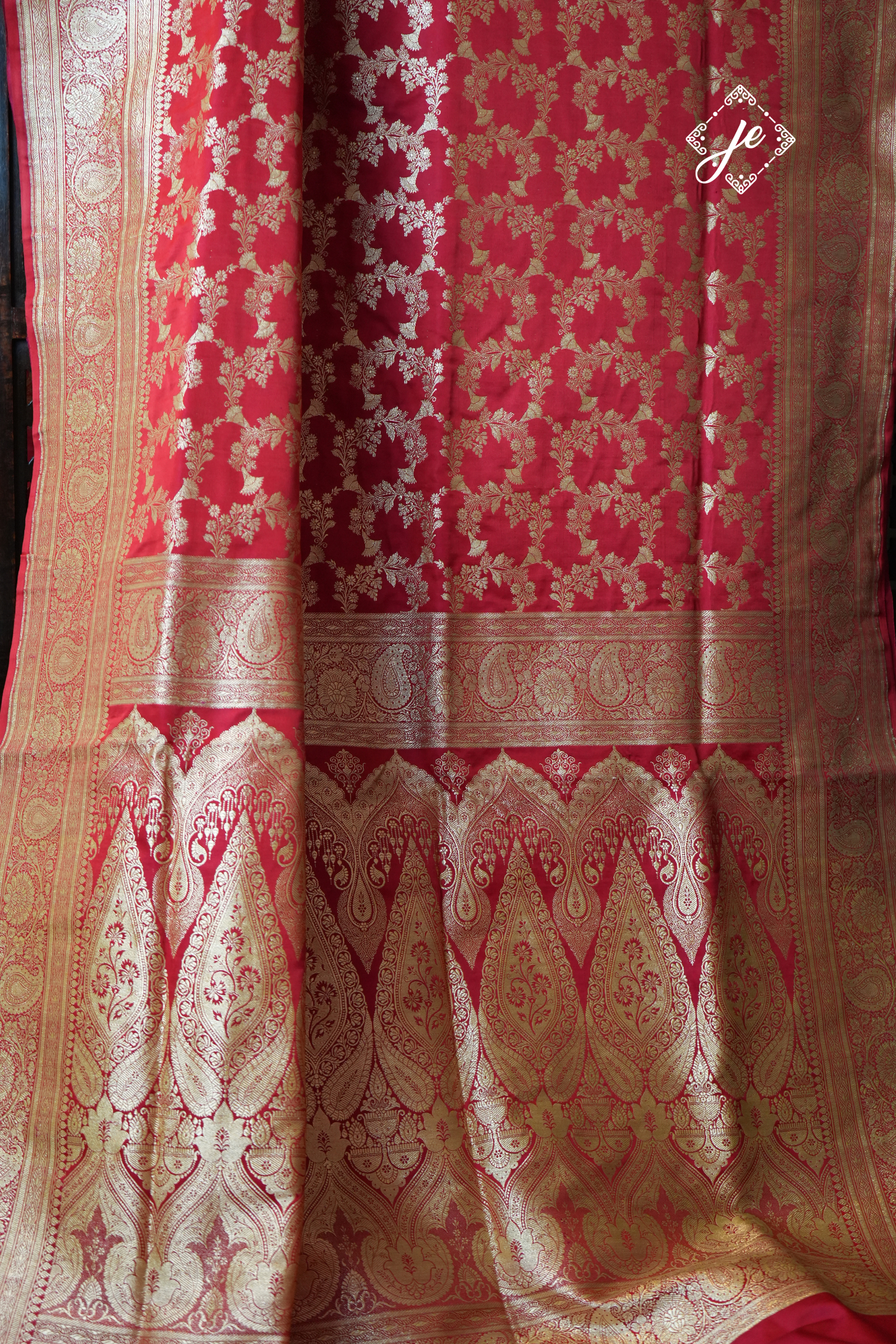 Red Pure Silk Jaal Handloom Banarasi Saree
