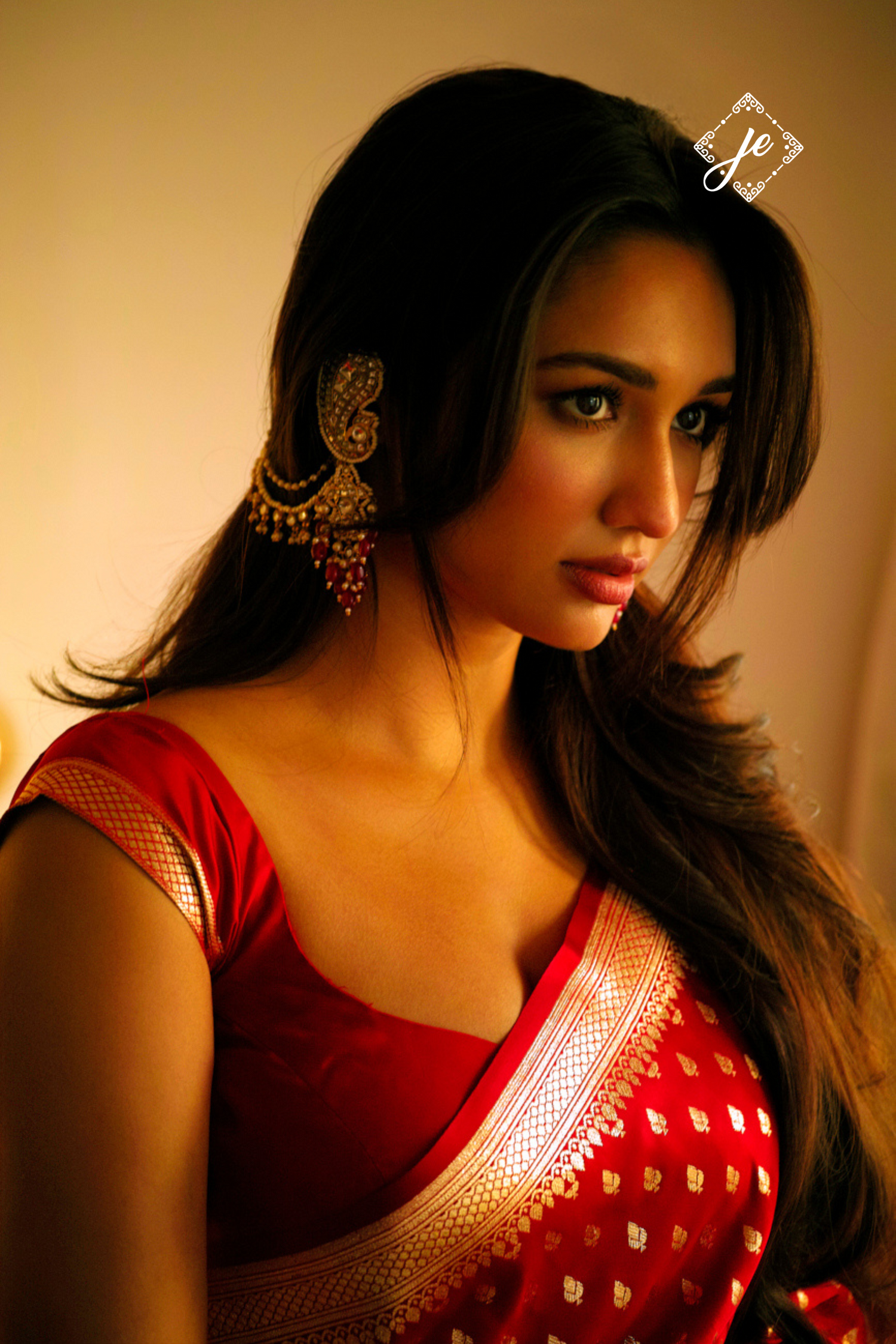 Red Satin Silk Buti Banarasi Saree