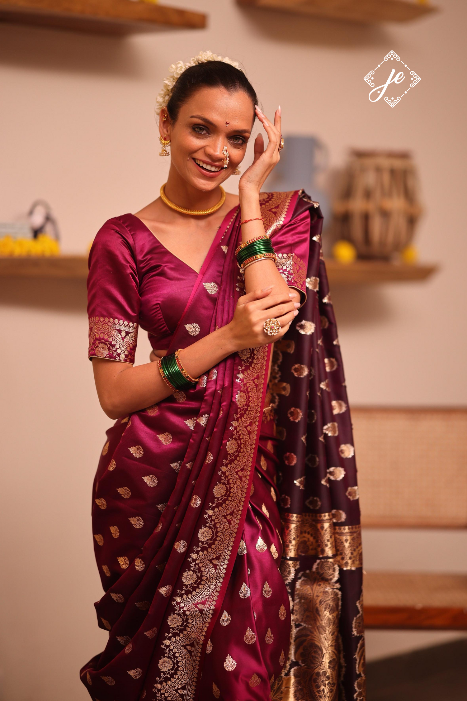 Deep Magenta Scallop Border Satin Silk Buti Banarasi Saree