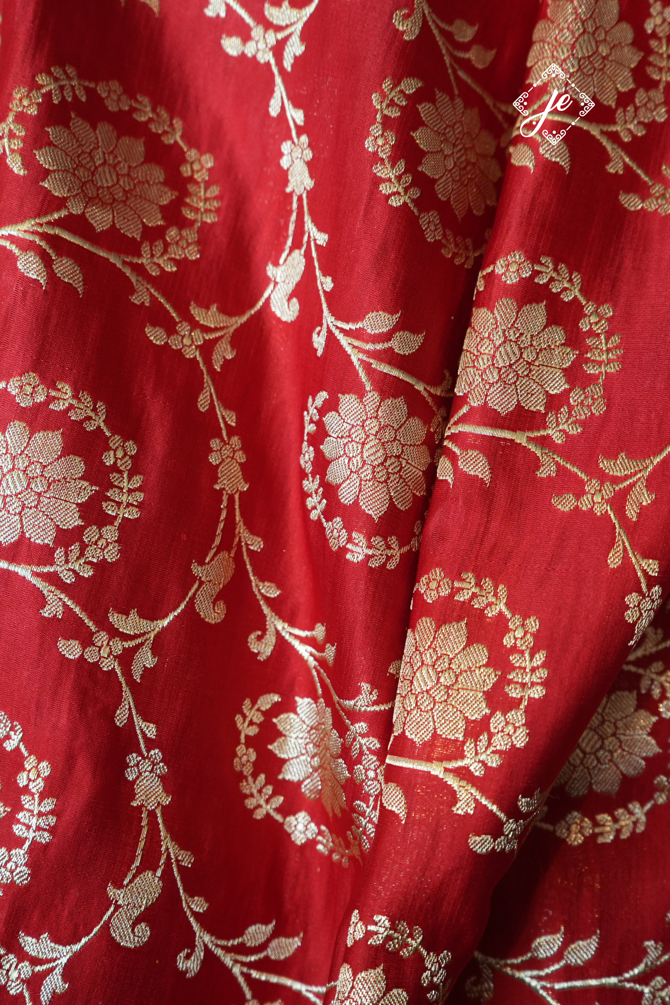 Red Pure Silk Jaal Handloom Banarasi Saree