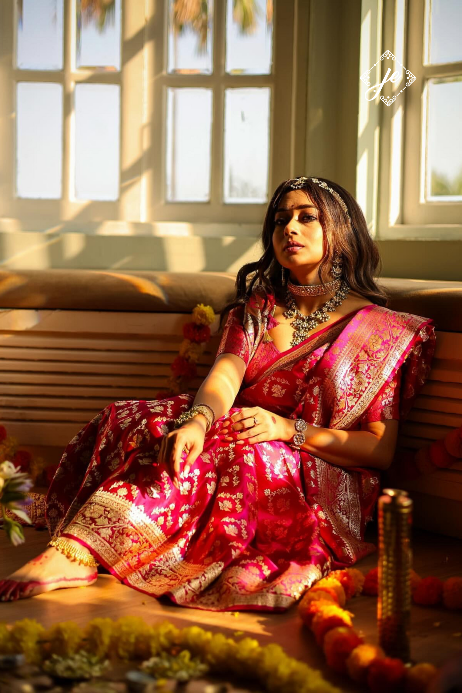 Magenta Satin Silk Floral Buti Banarasi Handloom Saree