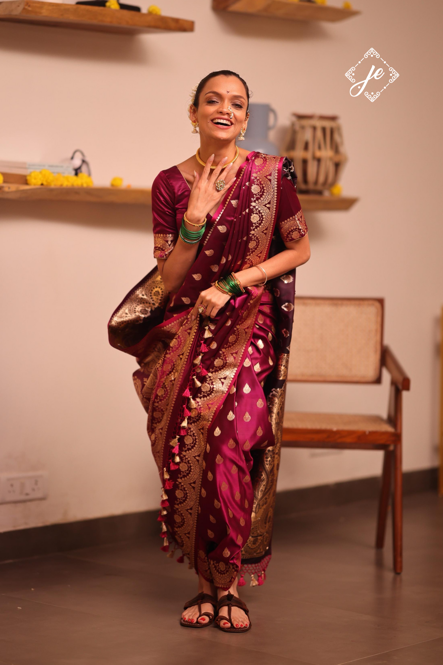 Deep Magenta Scallop Border Satin Silk Buti Banarasi Saree