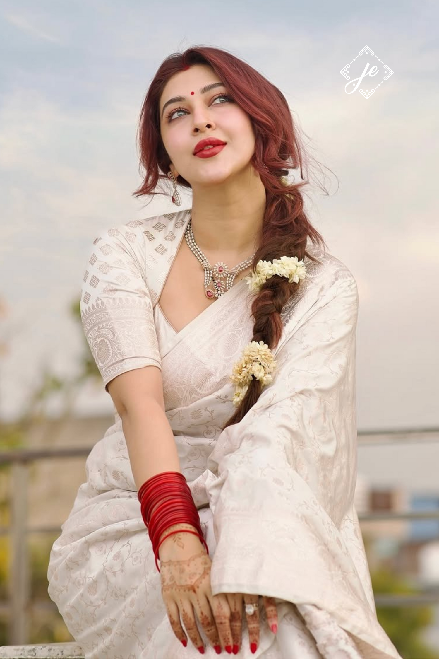 White Satin Silk Jaal Banarasi Saree