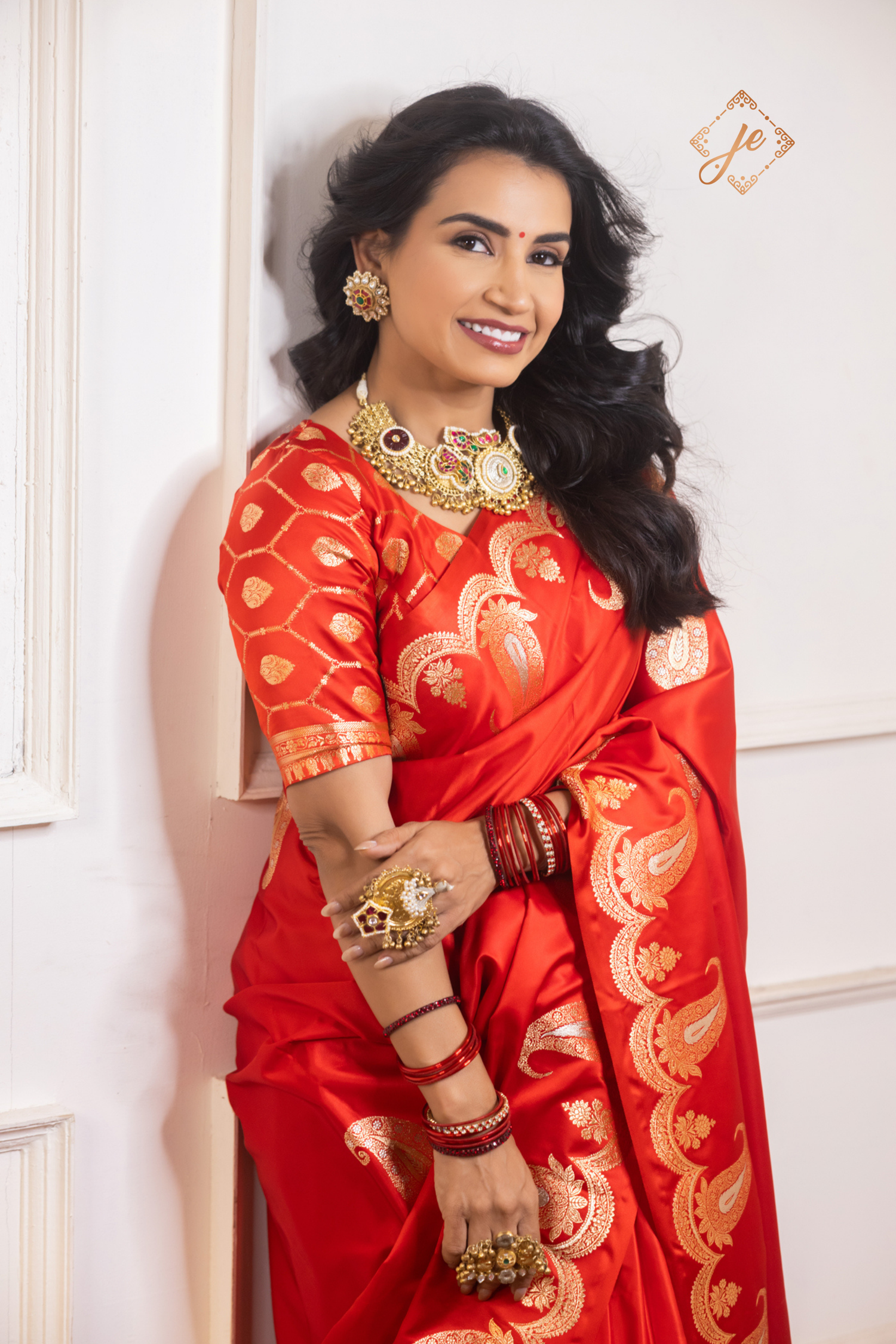 Red Mashru Silk Buti Banarasi Saree
