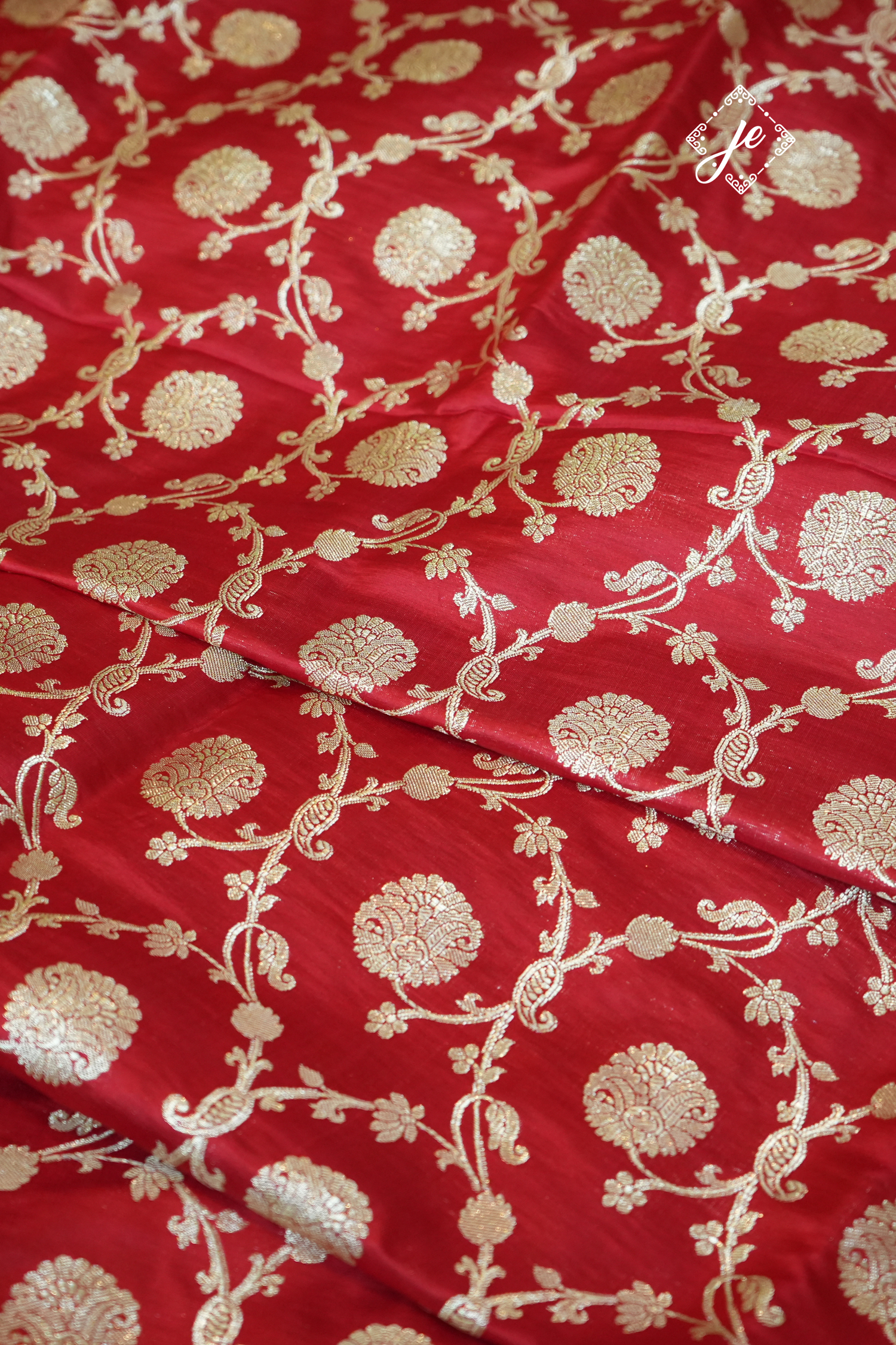 Red Pure Silk Jaal Handloom Banarasi Saree