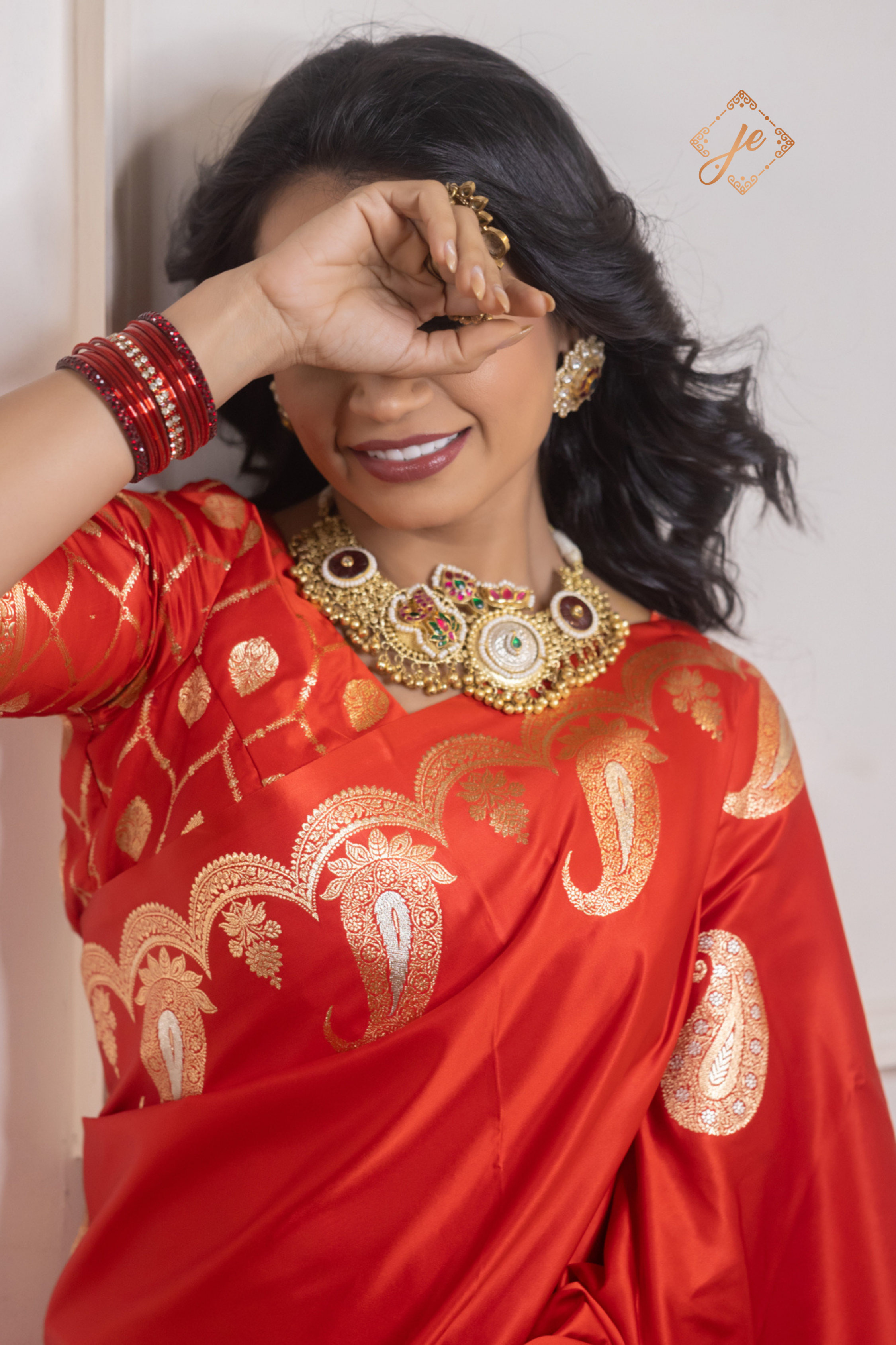 Red Mashru Silk Buti Banarasi Saree