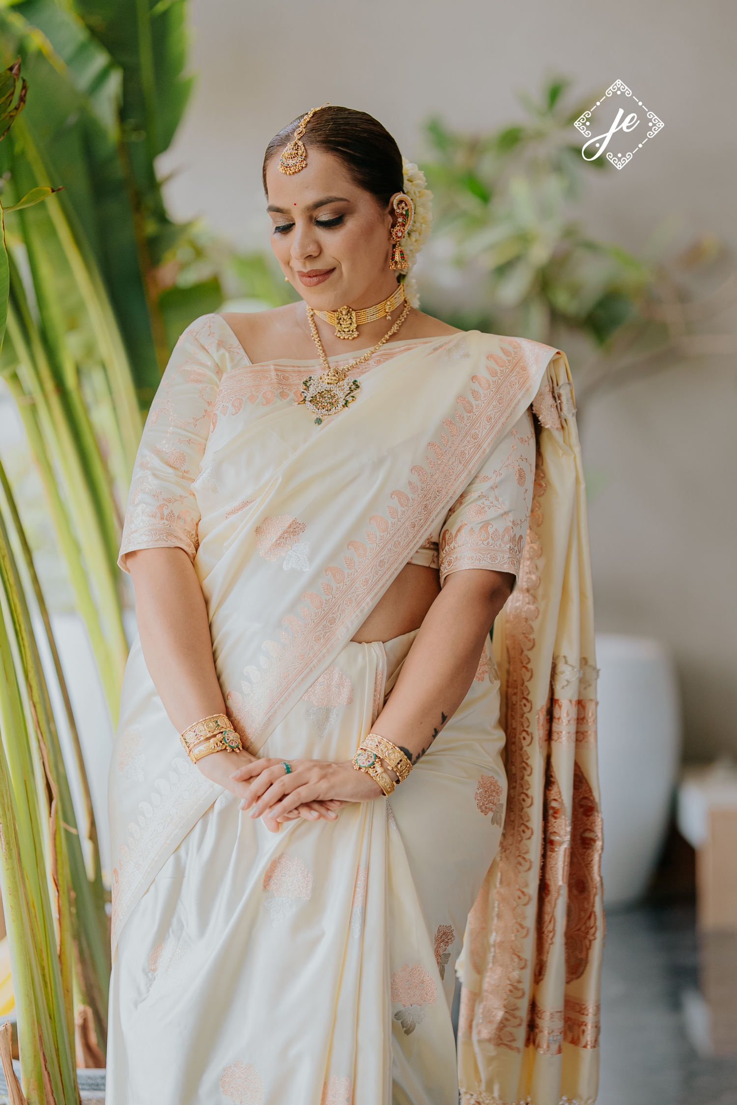 Ivory Mashru Silk Banarasi Saree