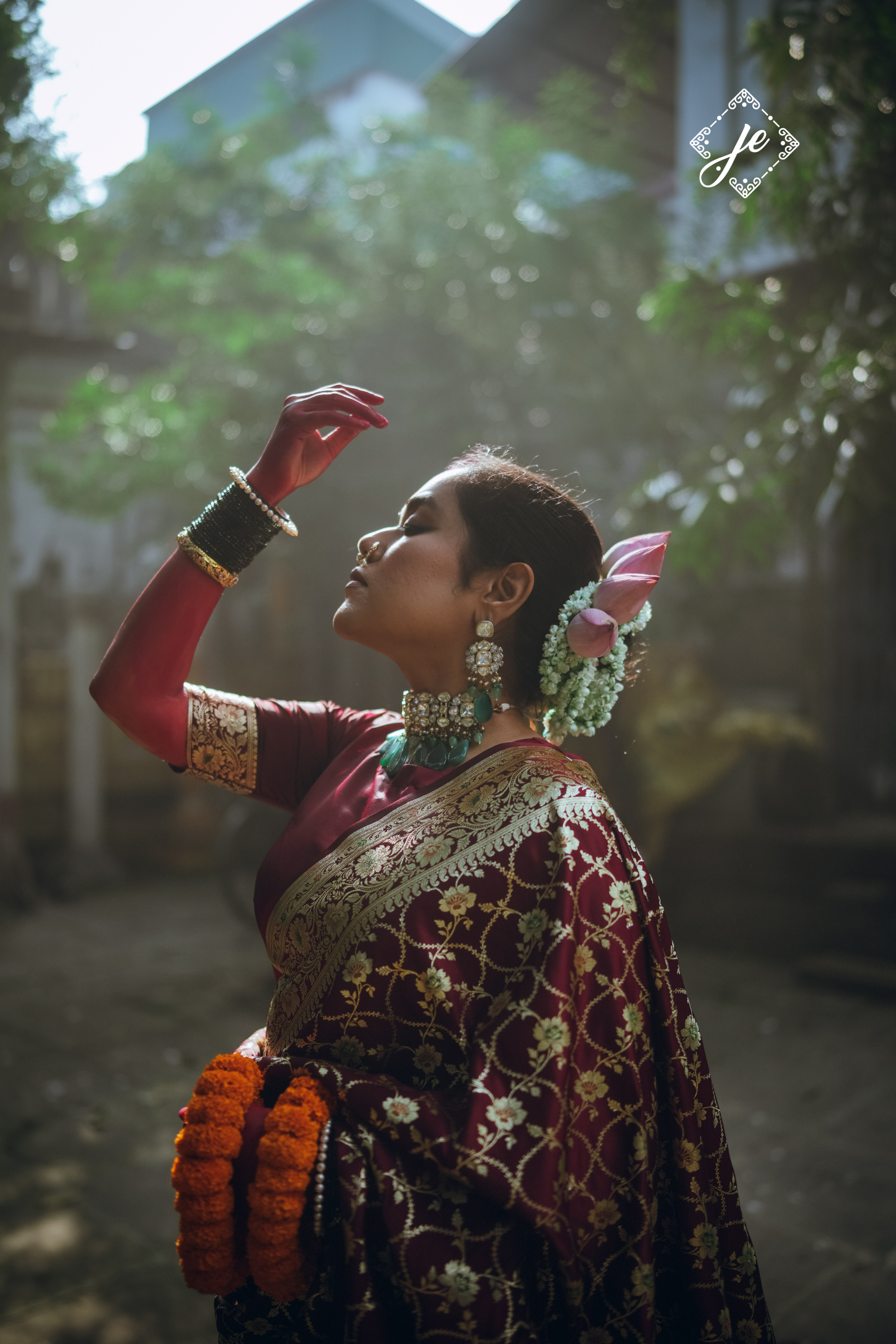 Maroon Satin Silk Meenakari Jaal Banarasi Saree