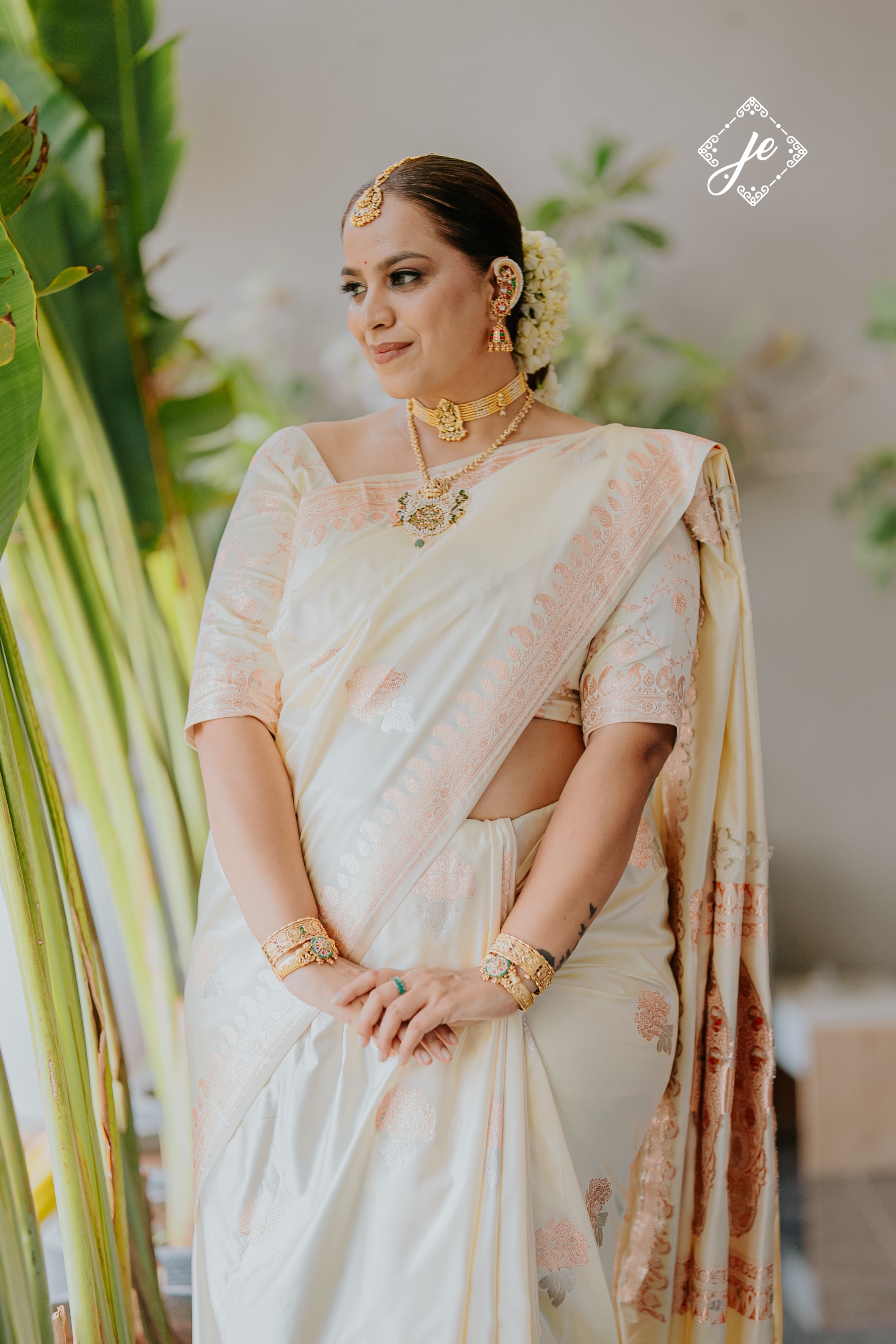 Ivory Mashru Silk Banarasi Saree