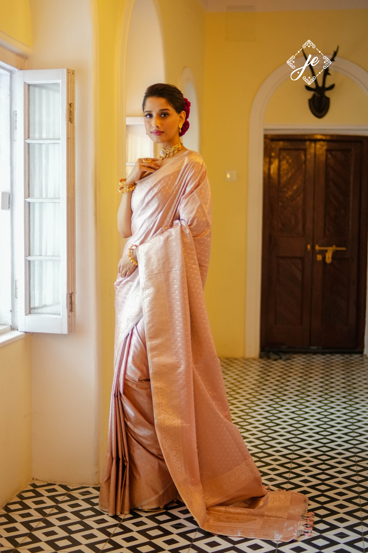 Champagne Satin Silk Buti Banarasi Saree