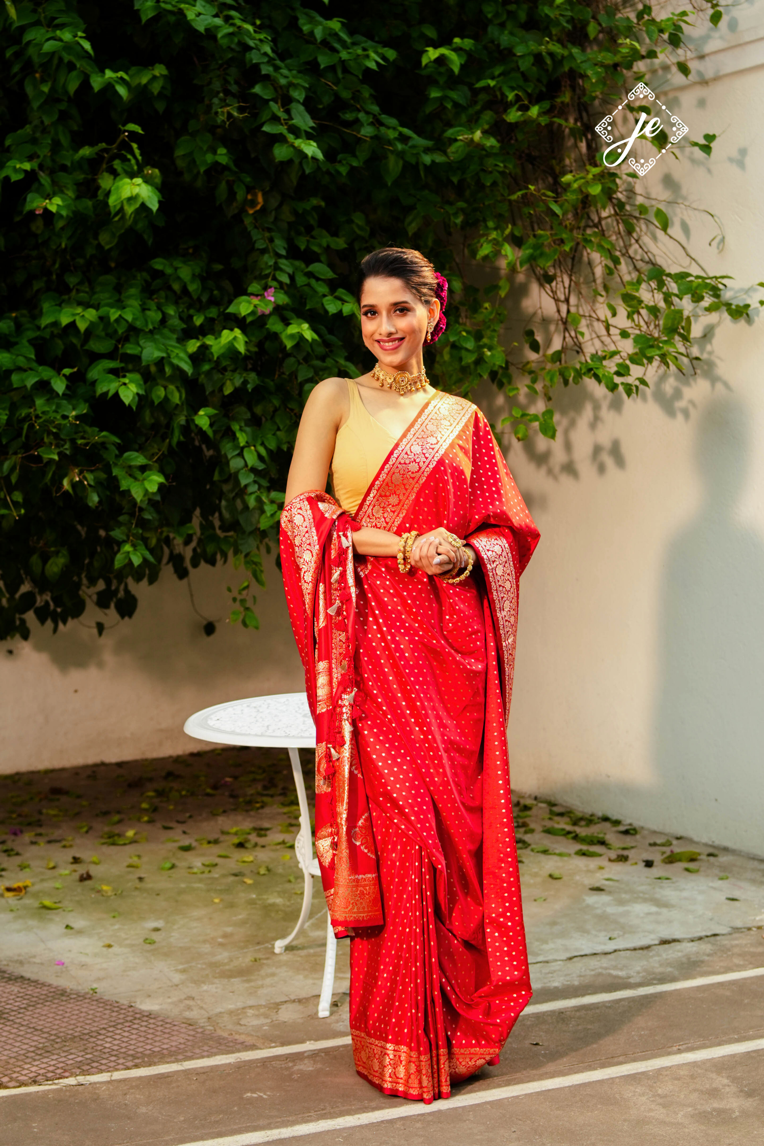 Red Satin Silk Buti Banarasi Saree