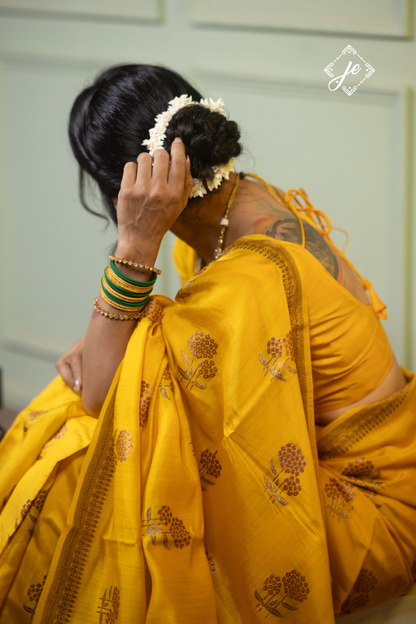 Yellow Pure Chiniya Silk Floral Meenakari Banarasi Saree