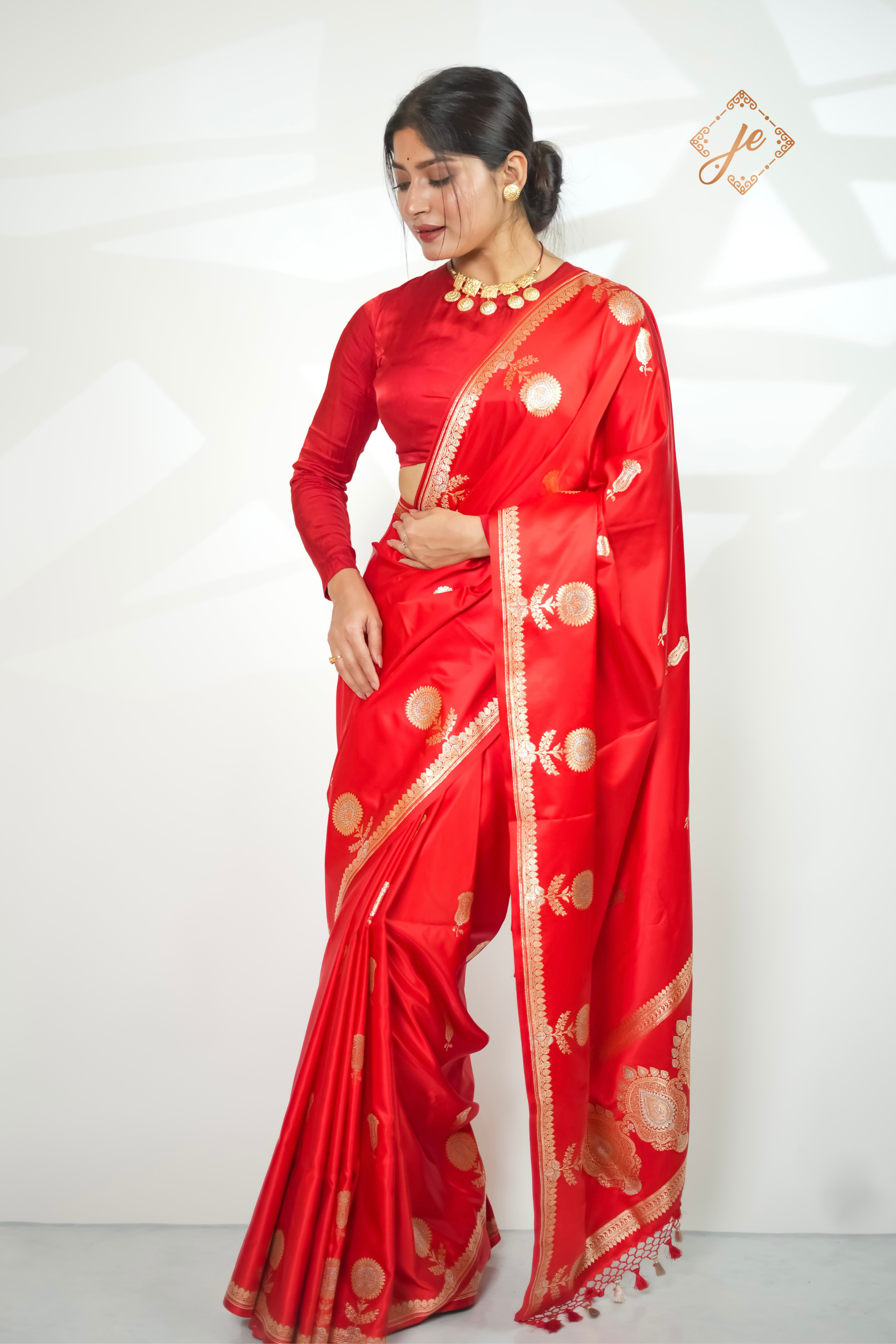 Red Mashru Silk Banarasi Saree