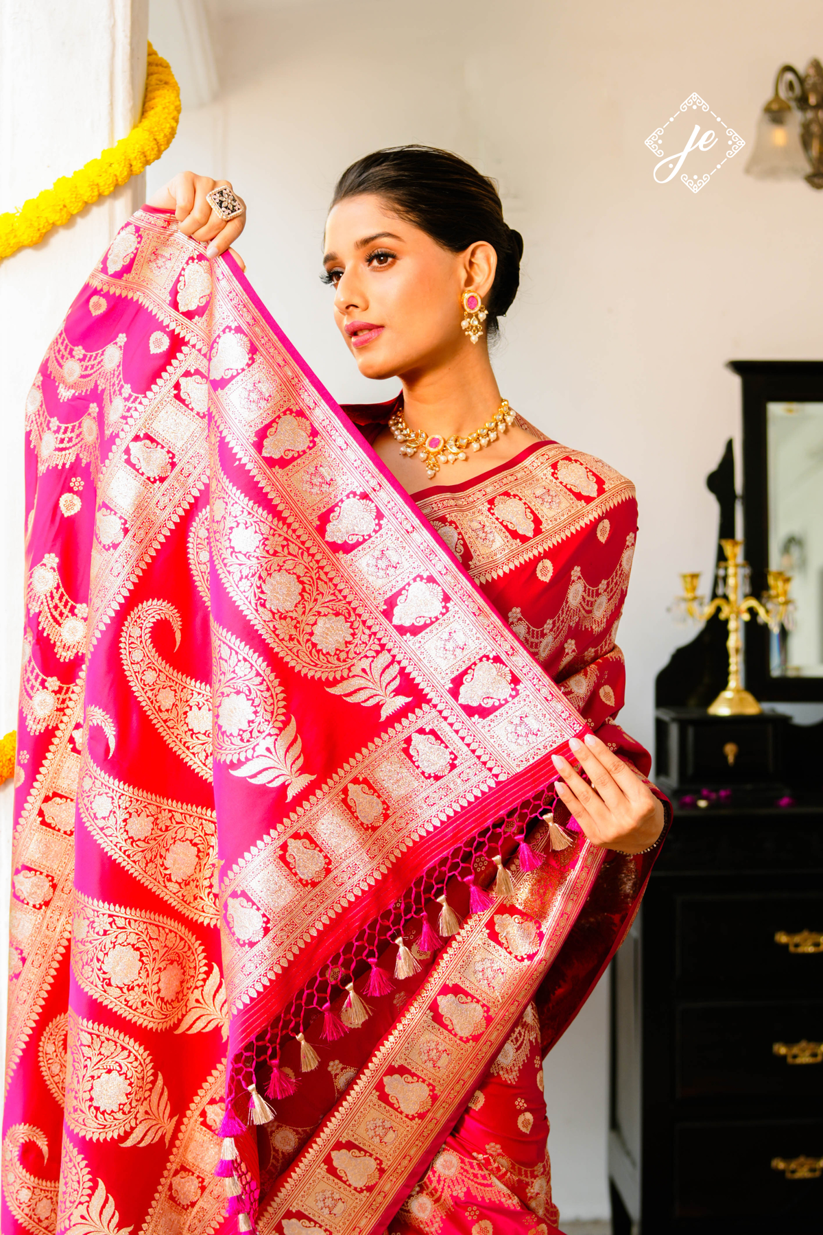 Rani Pink Satin Silk Jaal Banarasi Saree