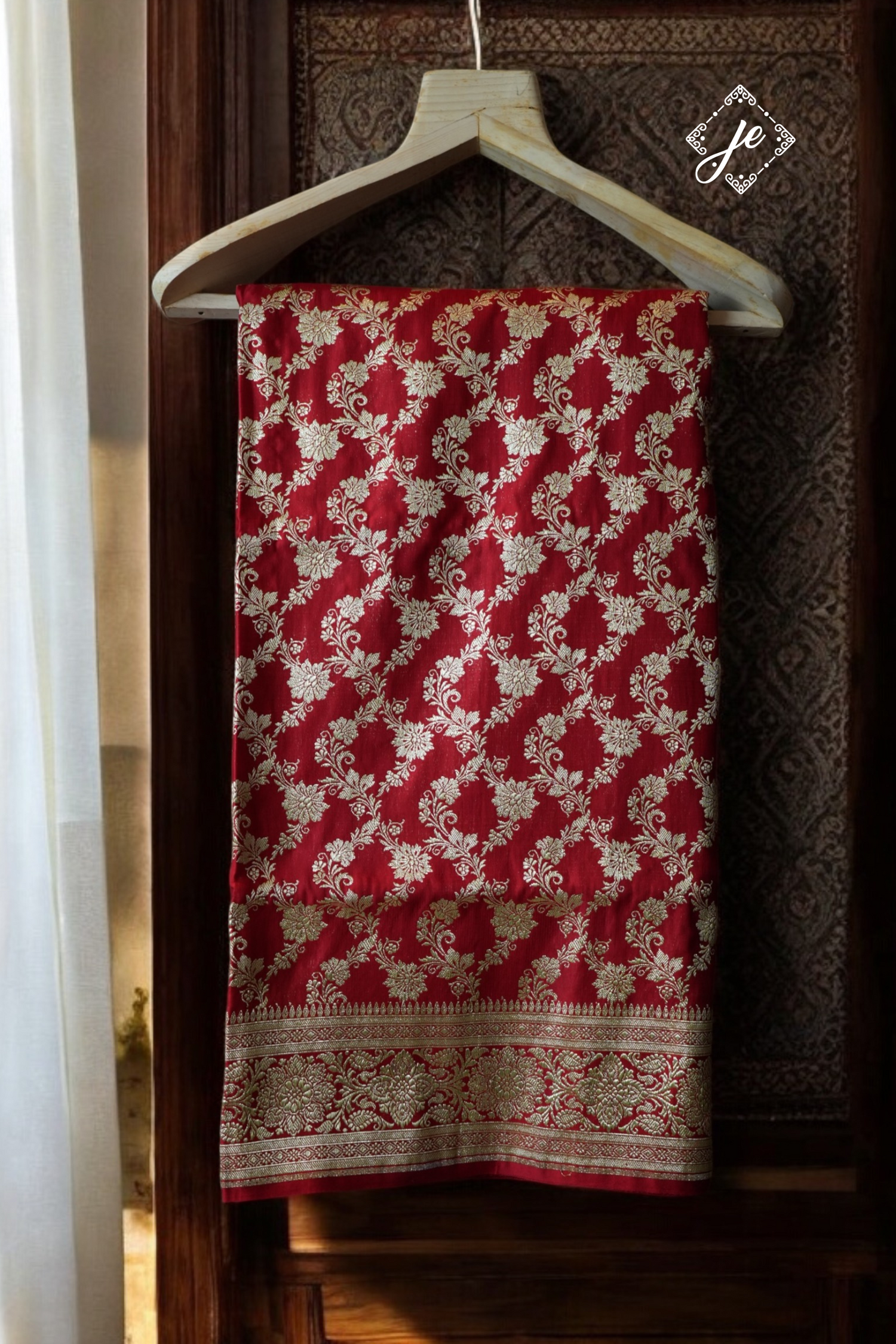 Red Pure Silk Jaal Handloom Banarasi Saree