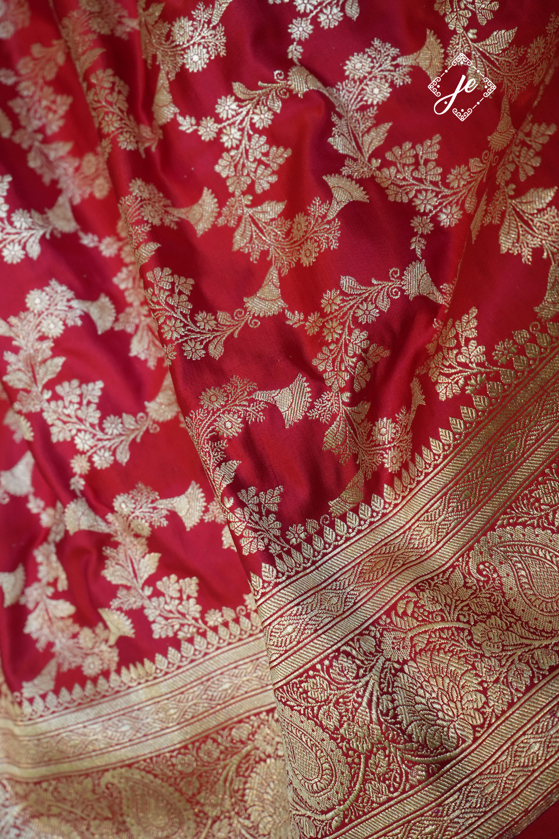 Red Pure Silk Jaal Handloom Banarasi Saree