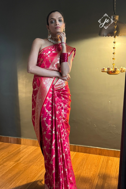 Dual Tone Red Satin Silk Jaal Banarasi Saree