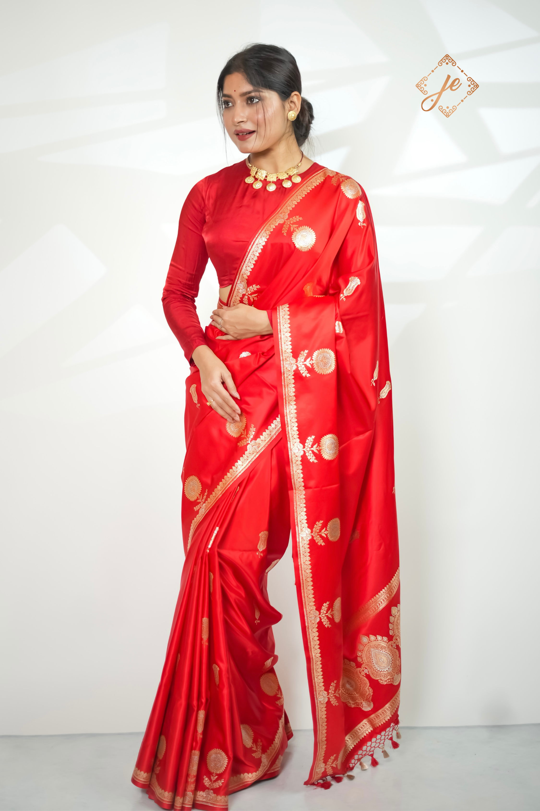 Red Mashru Silk Banarasi Saree