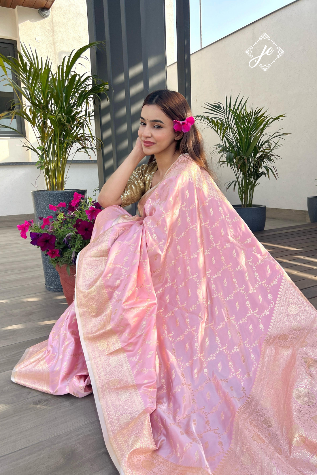 Lemonade Pink Satin Silk Jaal Banarasi Saree