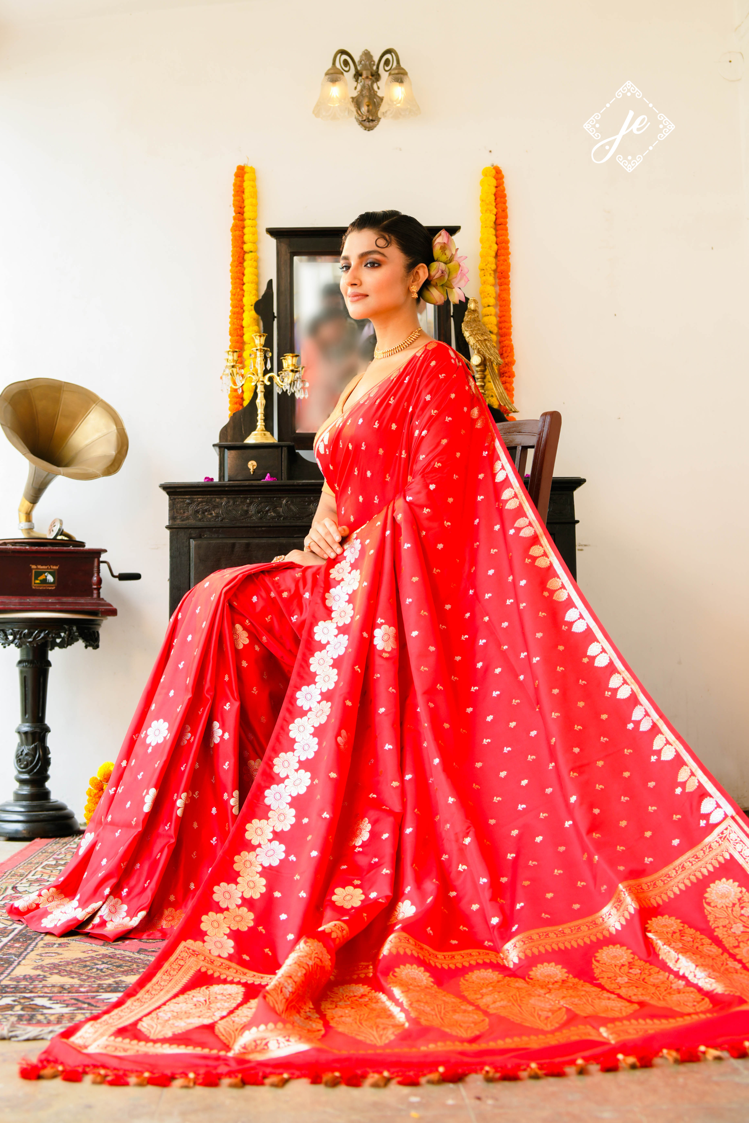 Red Satin Silk Buti Banarasi Saree