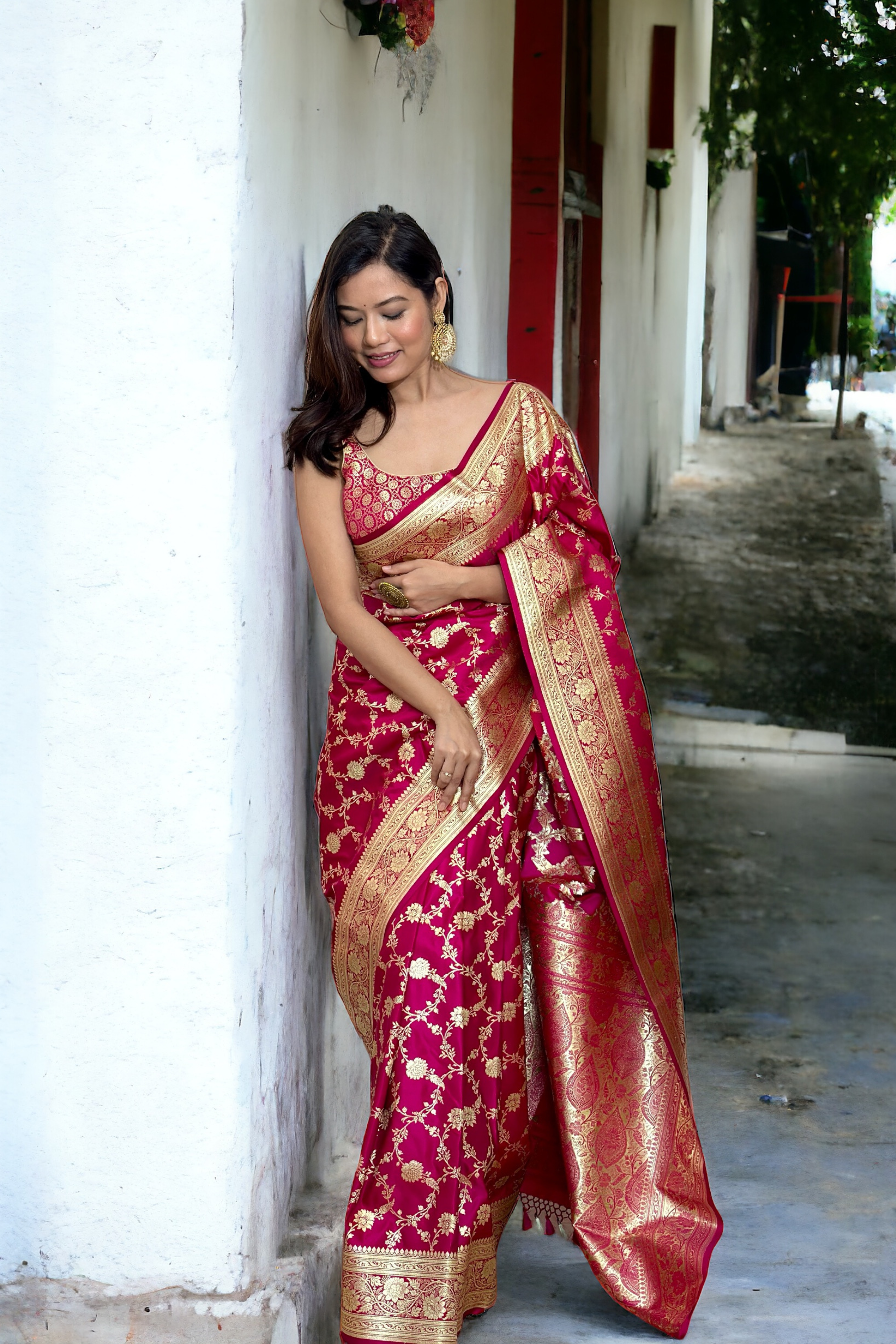 Admirable Rani Pink Banarasi Silk Saree With Gossamer Blouse Piece –  digisilk