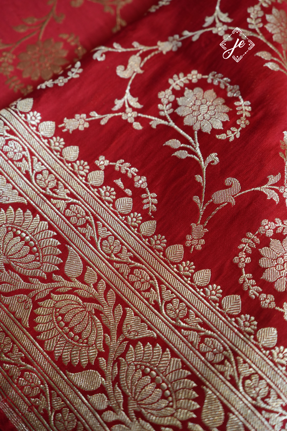 Red Pure Silk Jaal Handloom Banarasi Saree