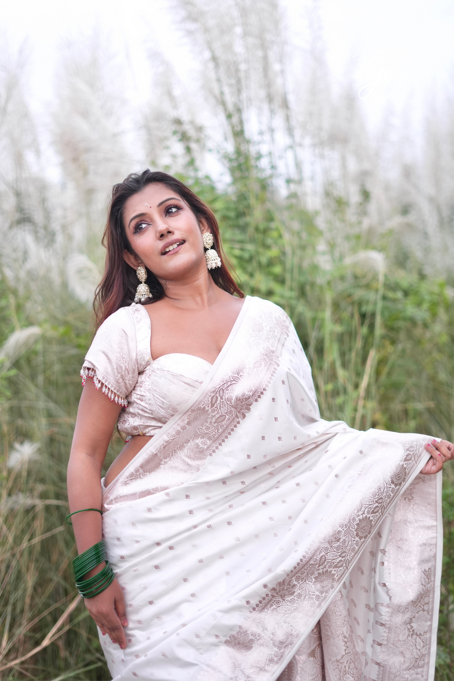 White Satin Silk Buti Banarasi Saree