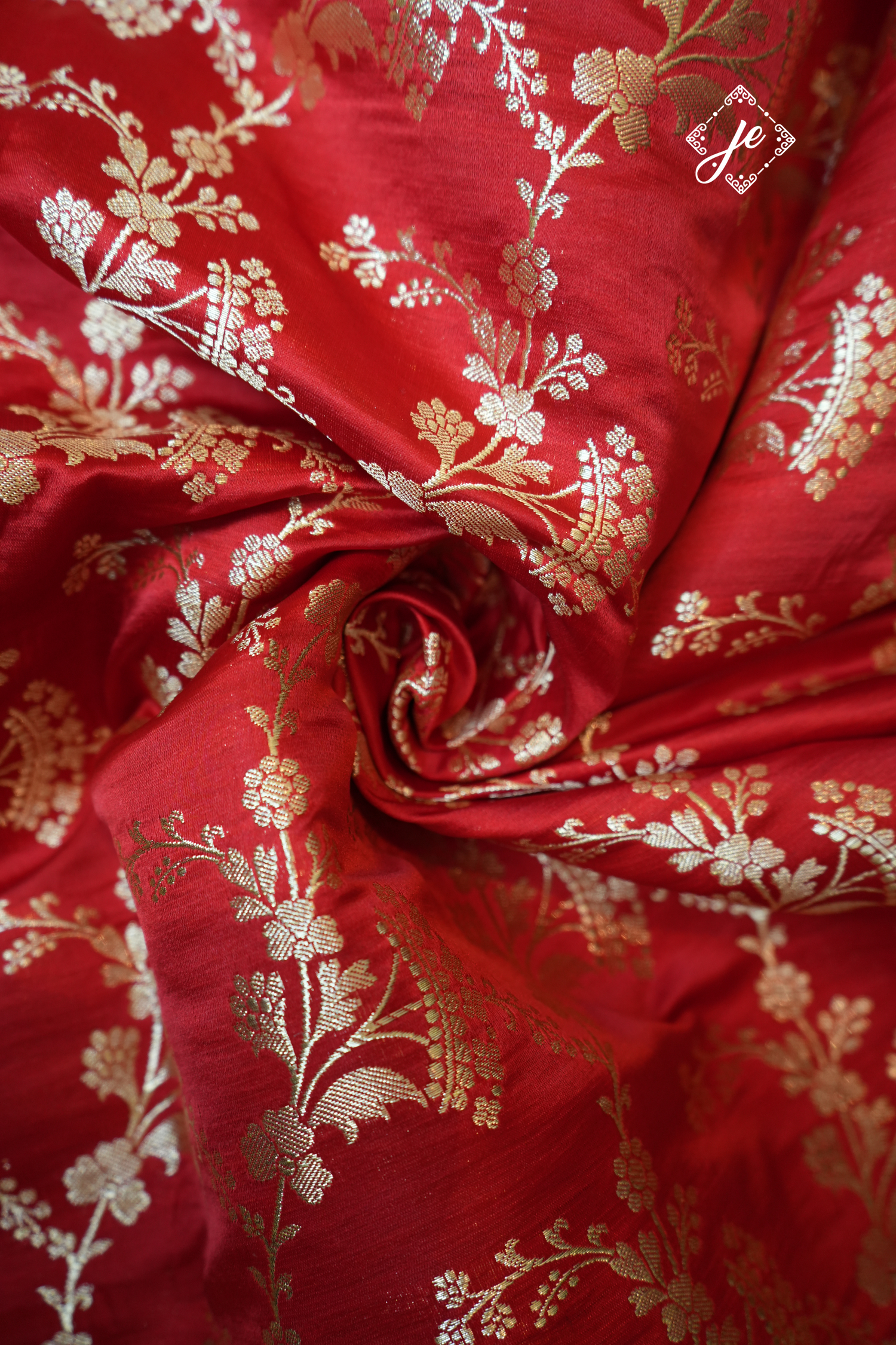 Red Pure Silk Jaal Banarasi Saree