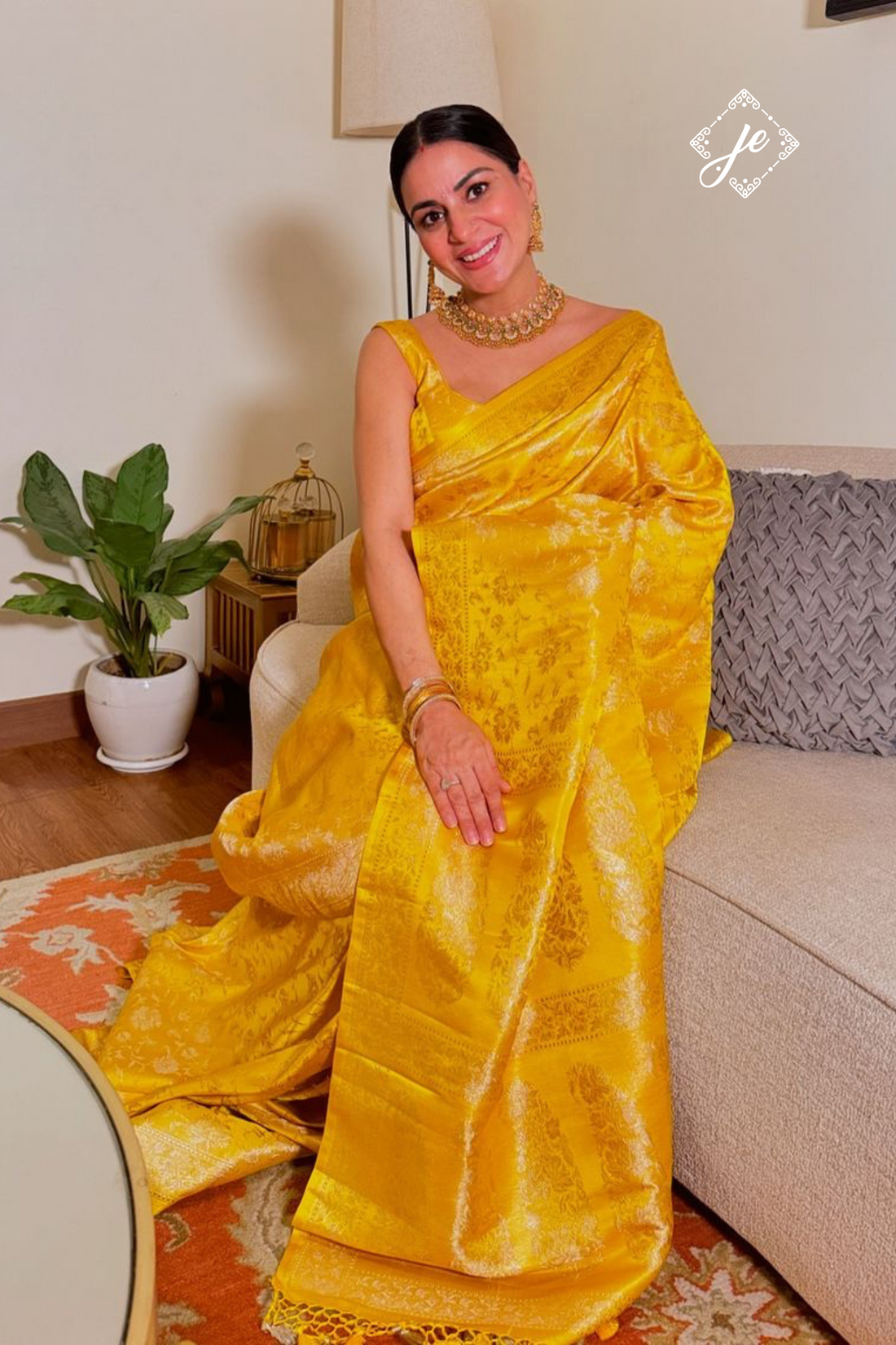 Mustard Yellow Pure Tissue Silk Handloom Banarasi Saree