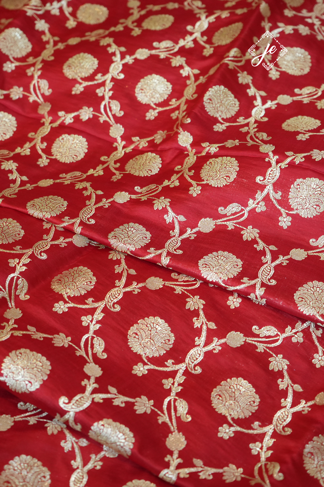 Red Pure Silk Jaal Handloom Banarasi Saree