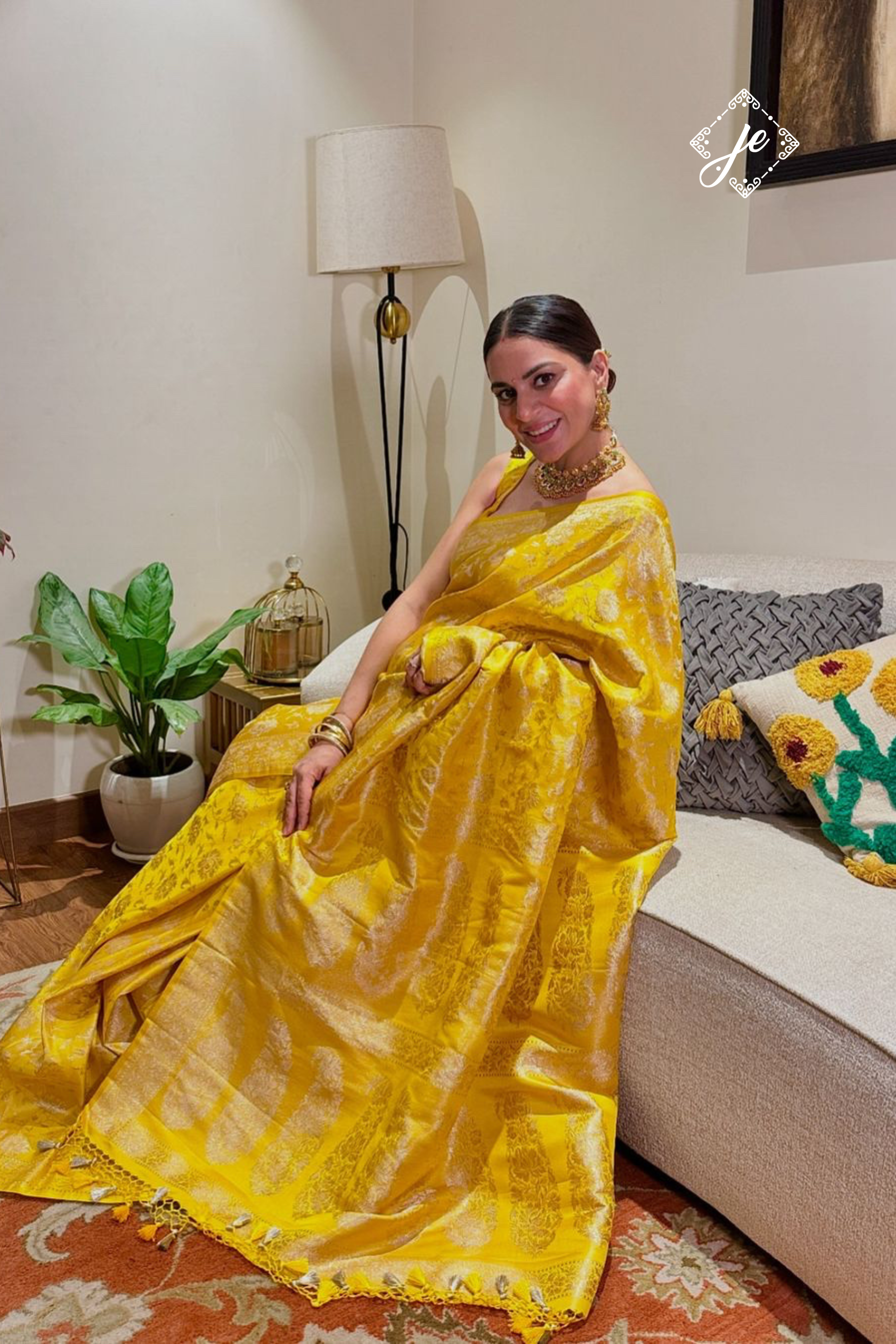 Mustard Yellow Pure Tissue Silk Handloom Banarasi Saree