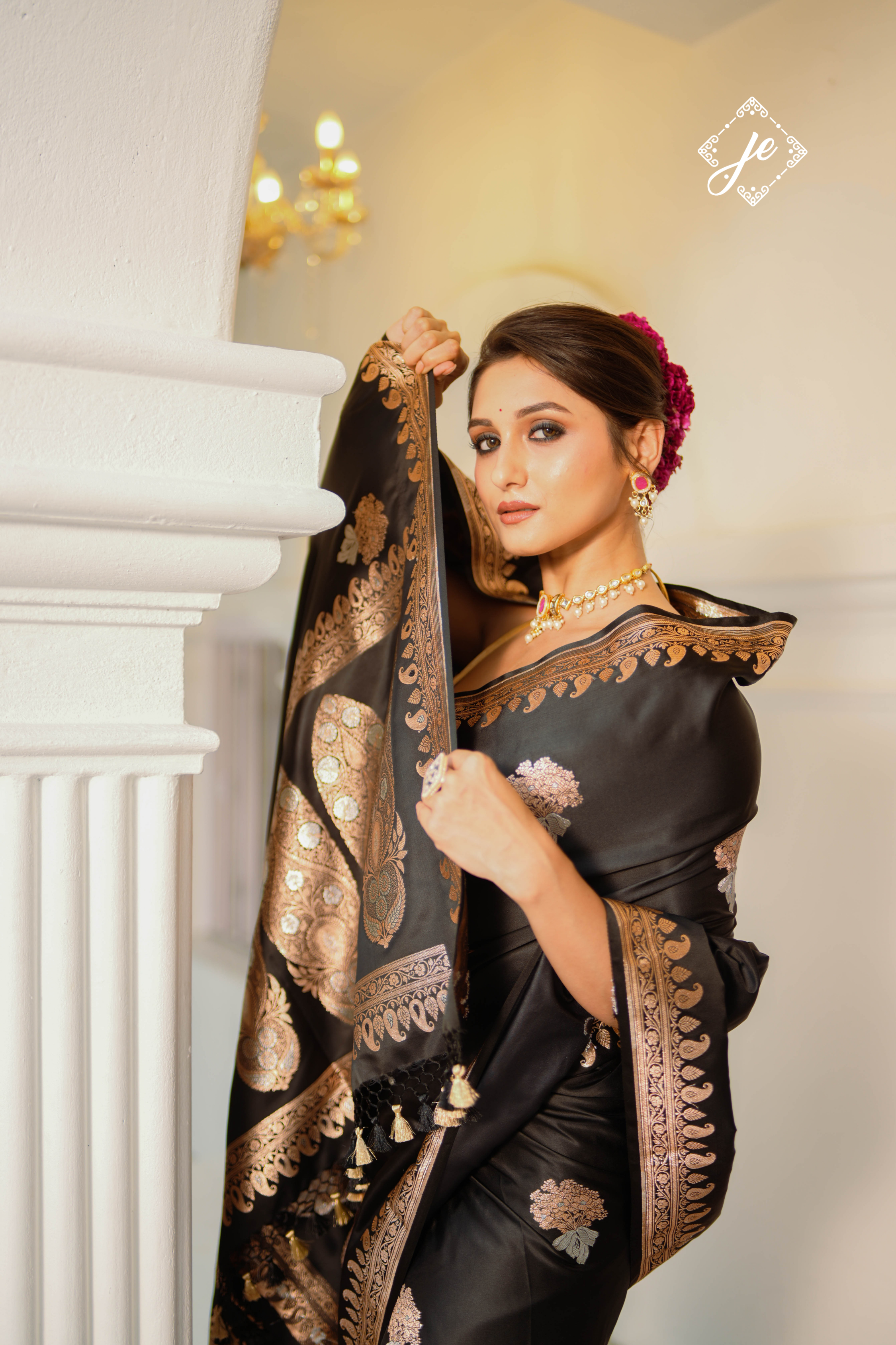 Black Mashru Silk Banarasi Saree
