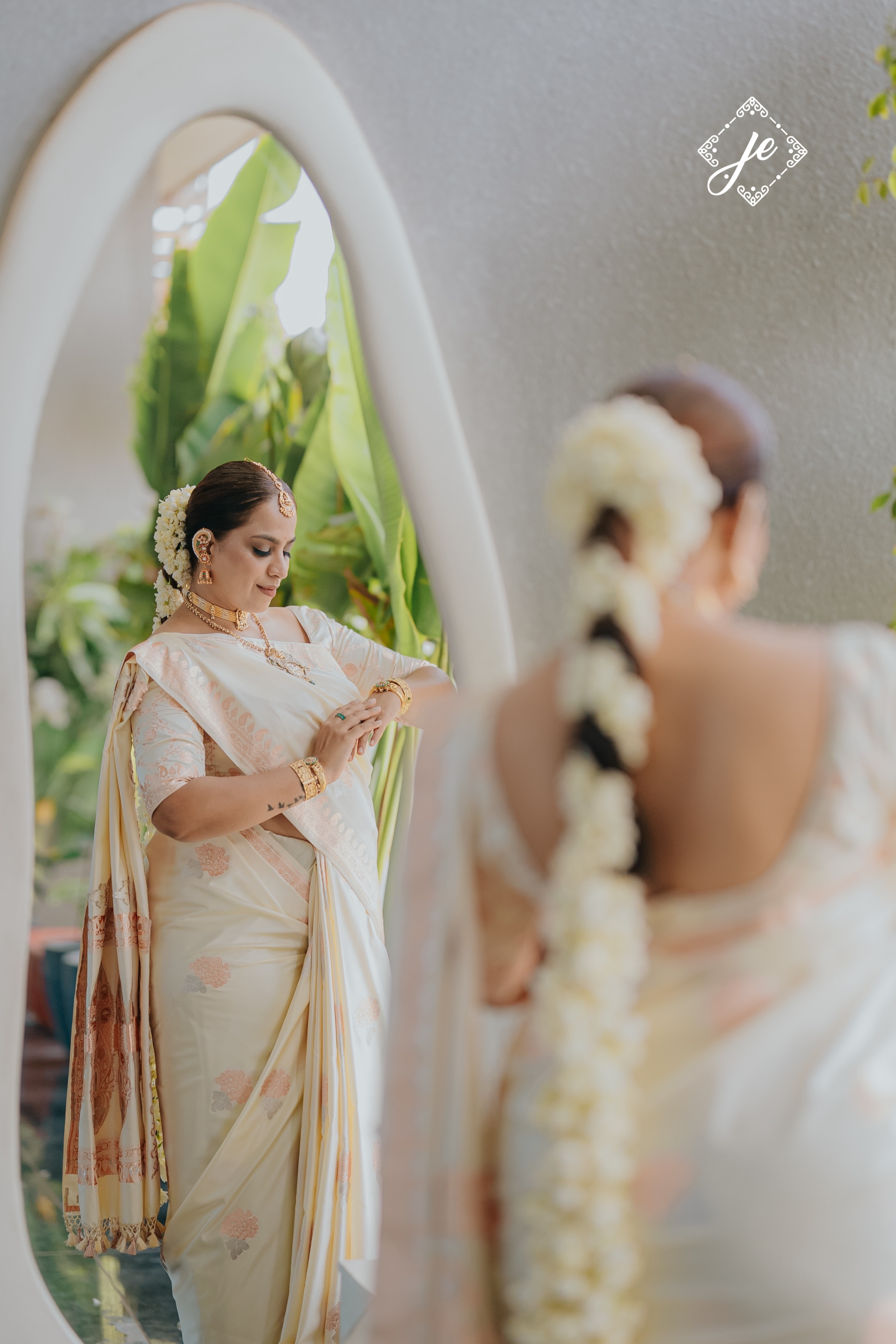 Ivory Mashru Silk Banarasi Saree