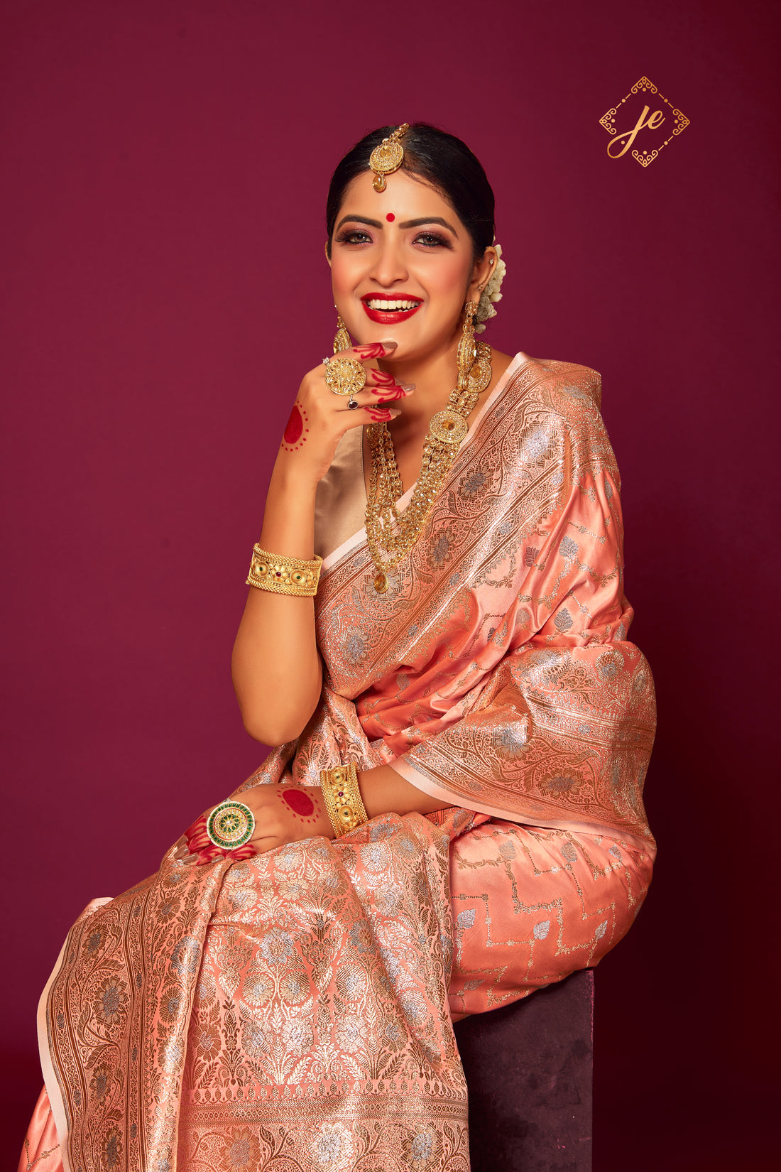 Peach Satin Silk Silver Meenakari Chevron Banarasi Saree