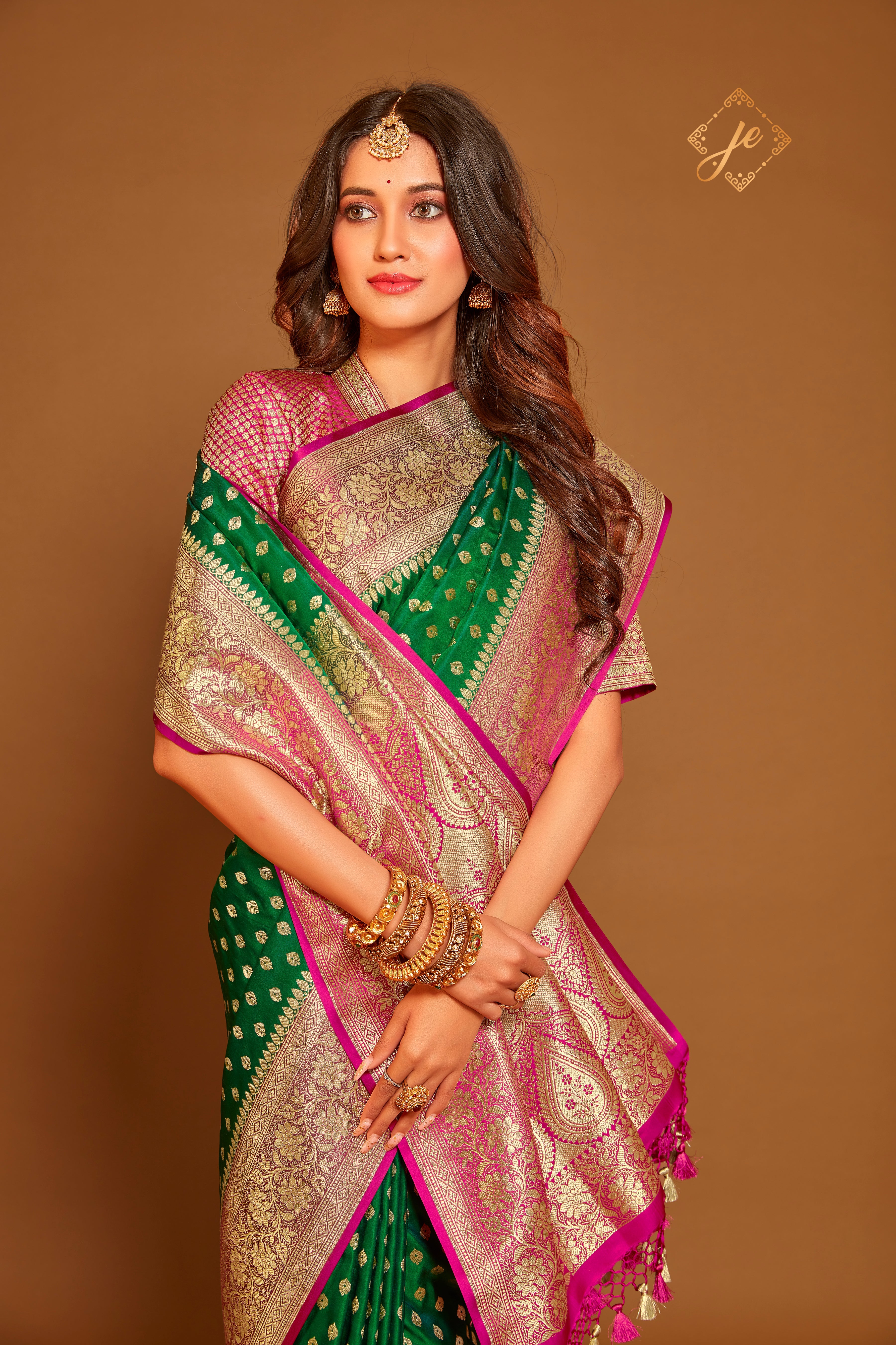 Green Satin Silk With Contrast Pink Border Banarasi Saree – JARIERA