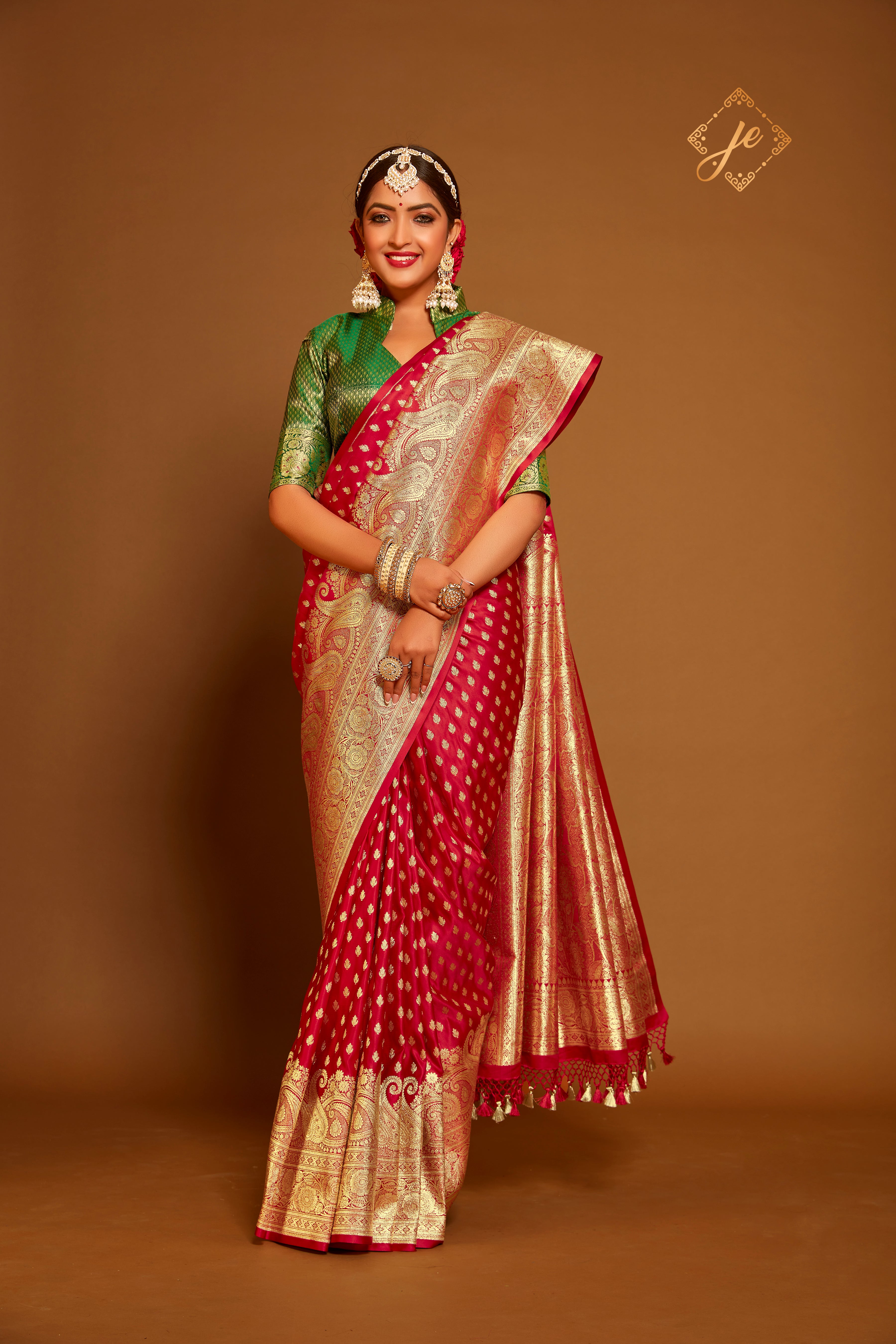 Red Satin Silk Ambi Skirt Border Banarasi Saree