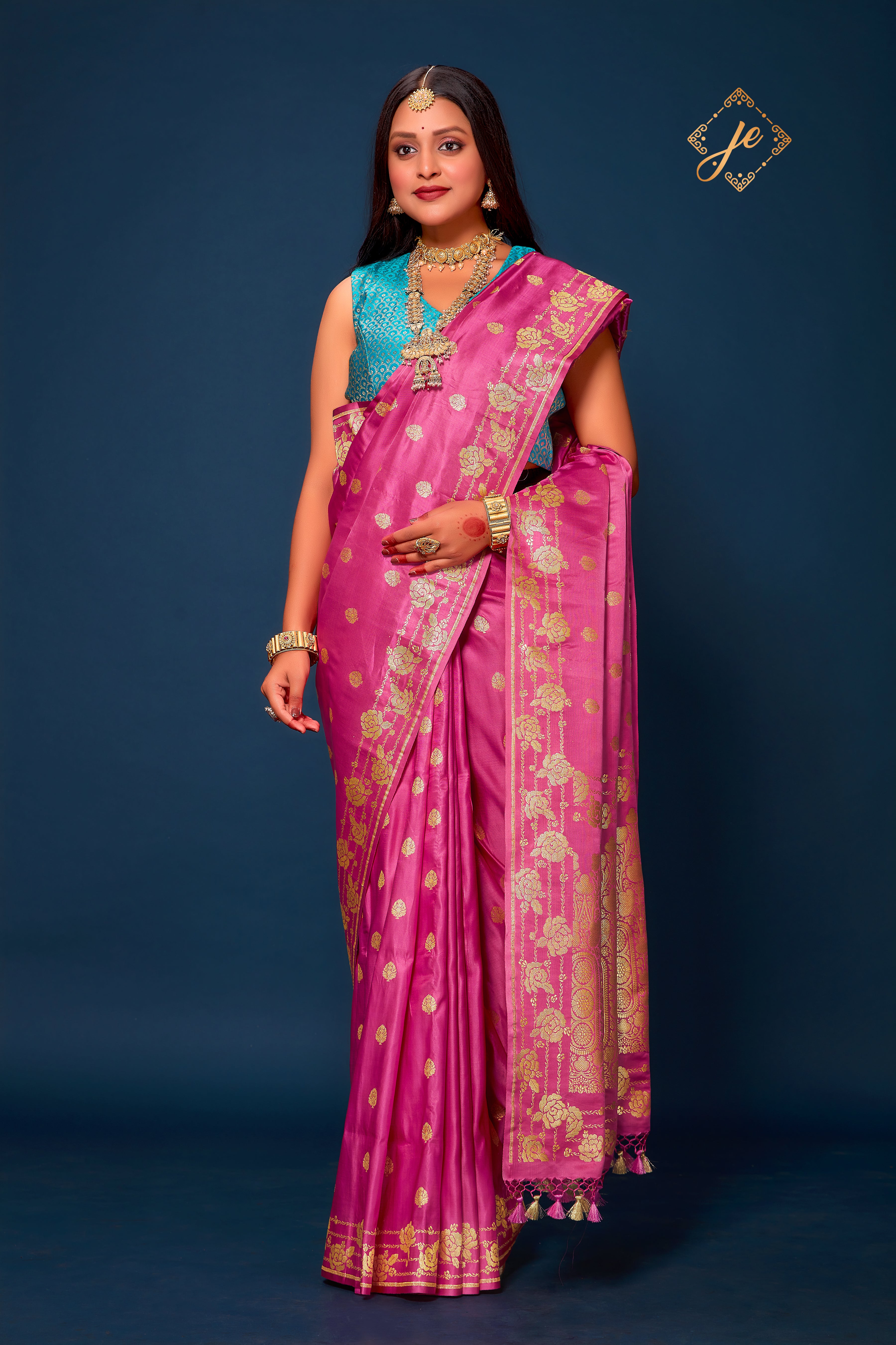 Gazari Pink Pure Handloom Silk Banarasi Saree