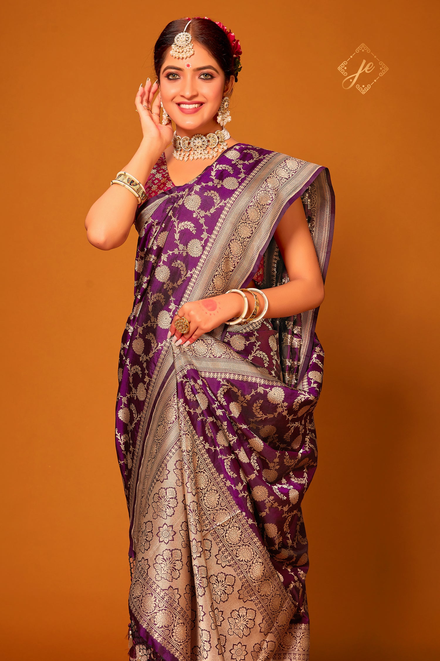 Wine Pure Handloom Silk Banarasi Saree