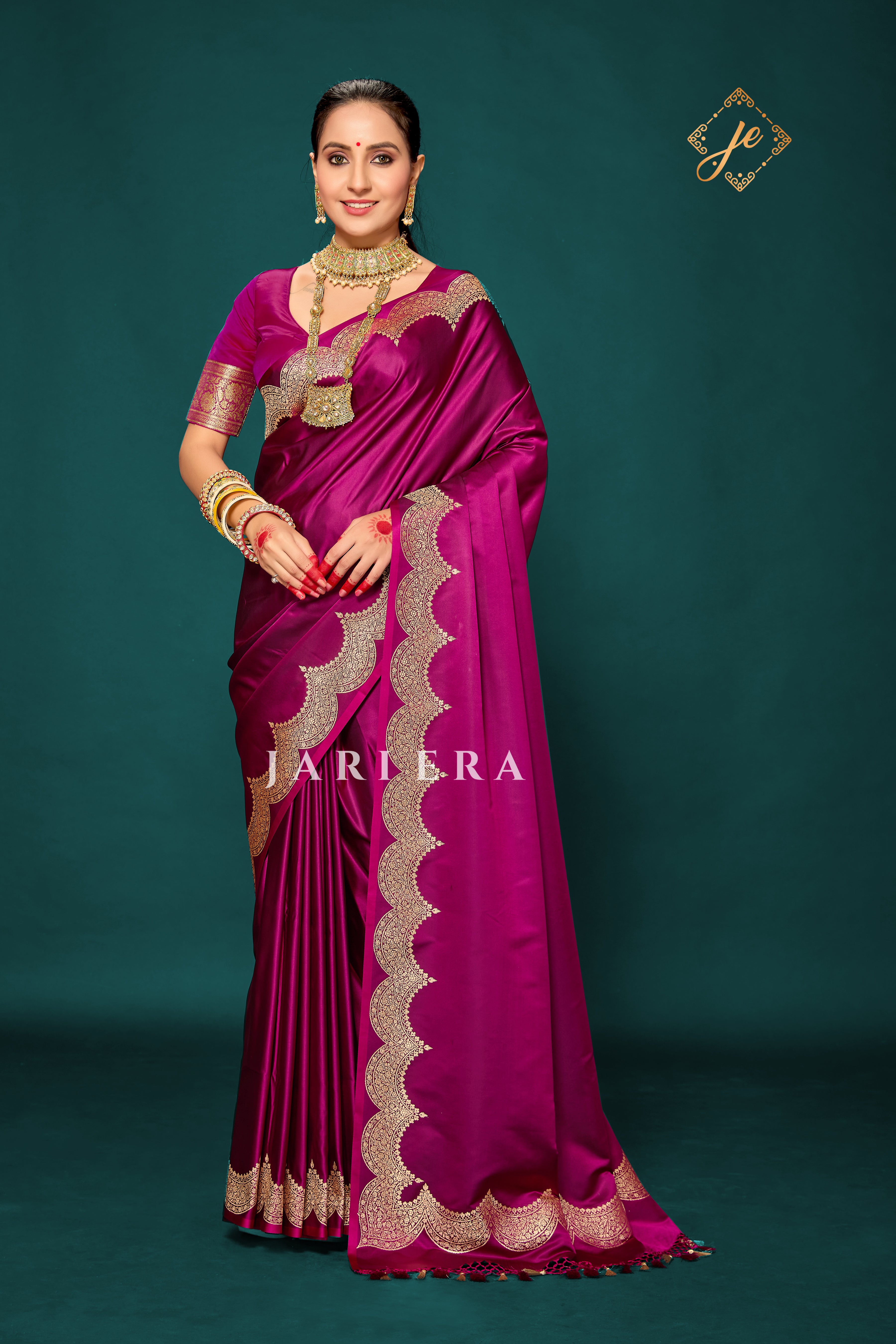Magenta Scallop Border Satin Silk Banarasi Saree