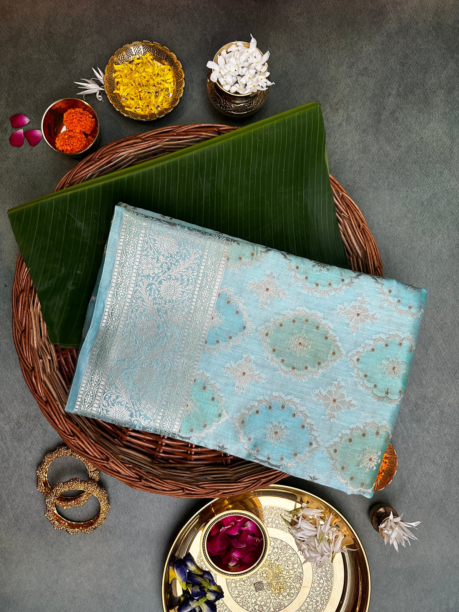 Gajari-Pink Rangkaat Silk Banarasi Saree