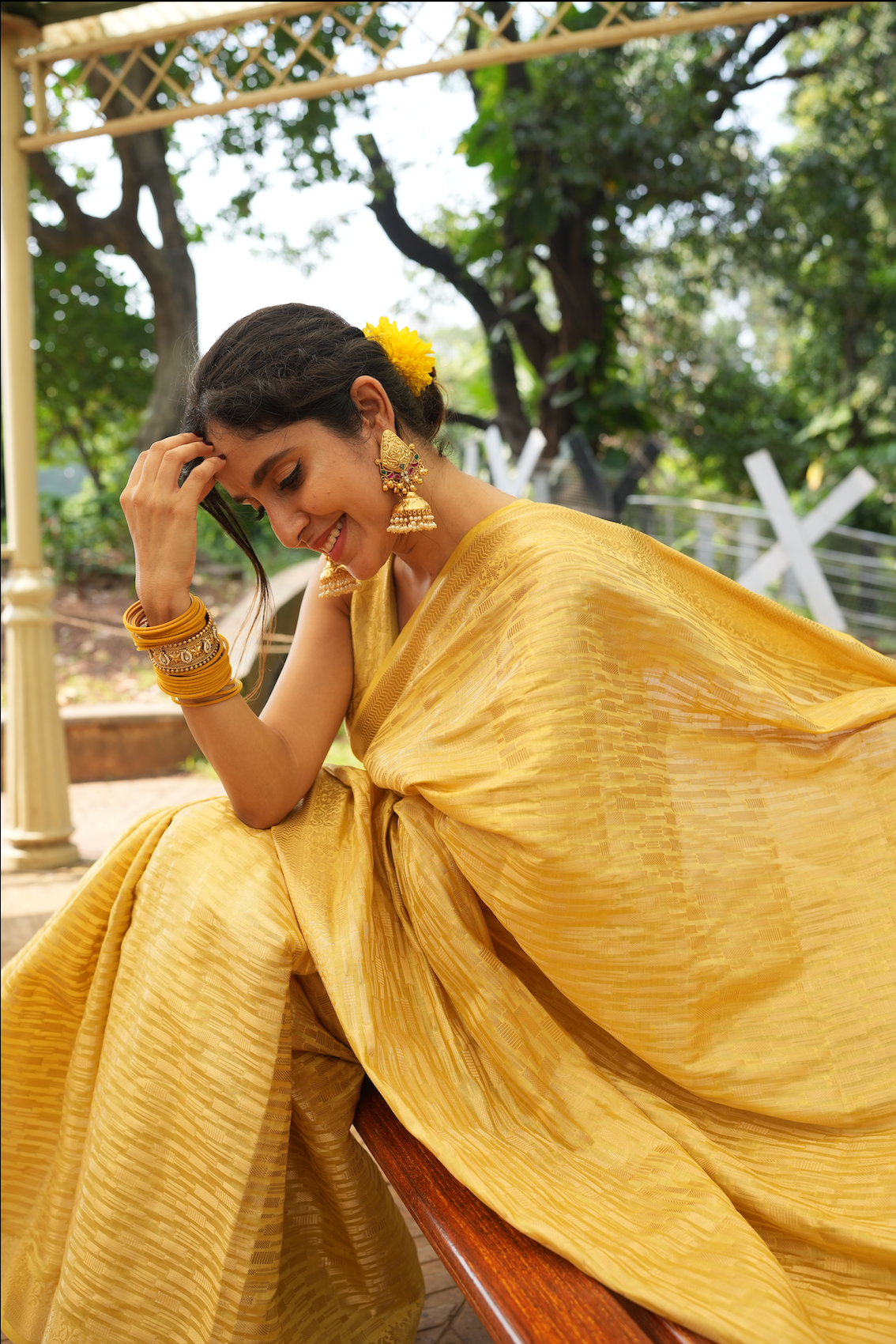 Light Lemon Stone Pattern Pure Banarasi Saree